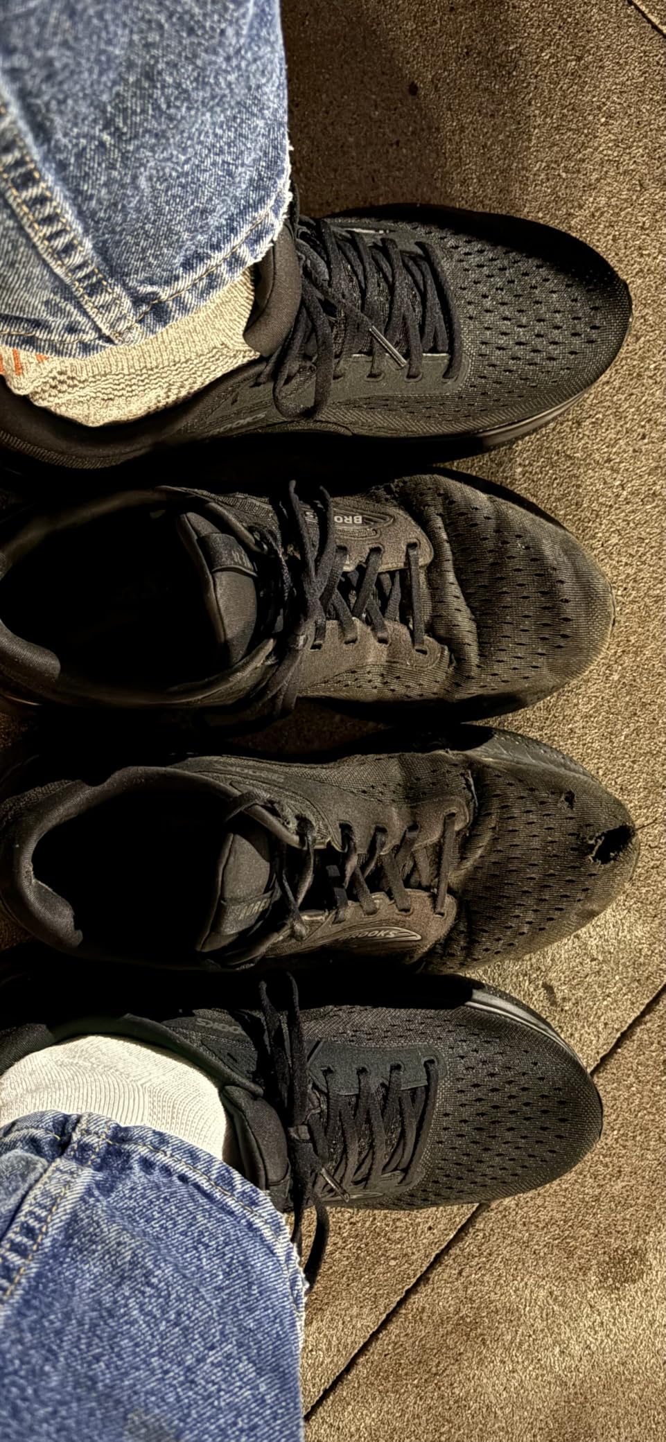 Brooks Men's Adrenaline GTS 24 Supportive Running Shoe Customer Review Brooks Men's Adrenaline GTS 24 Supportive Running Shoe - Customer Photo 2