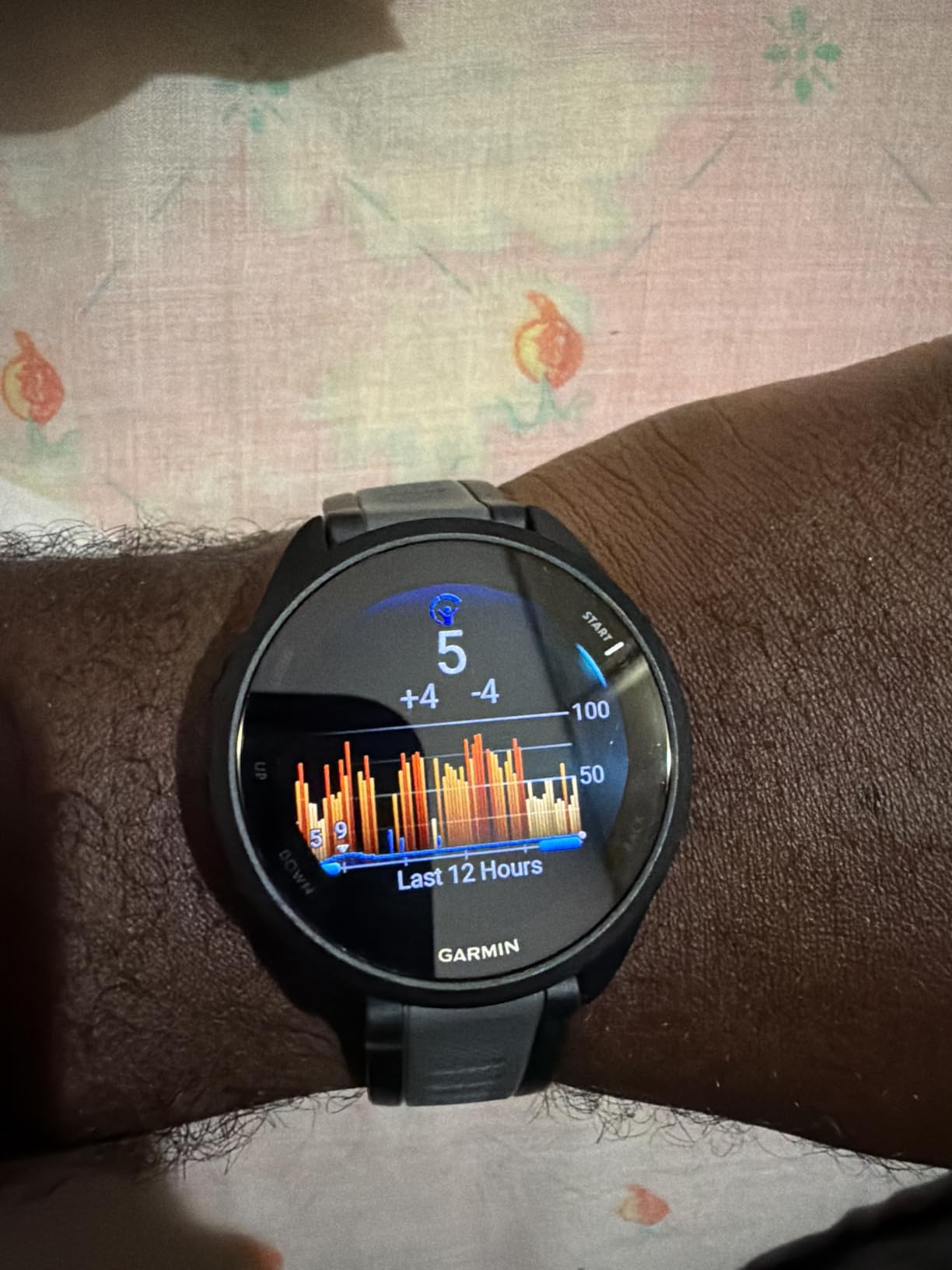 Garmin Forerunner 165, Running Smartwatch, Colorful AMOLED Display, Training Metrics and Recovery Insights, Black customer photo 1