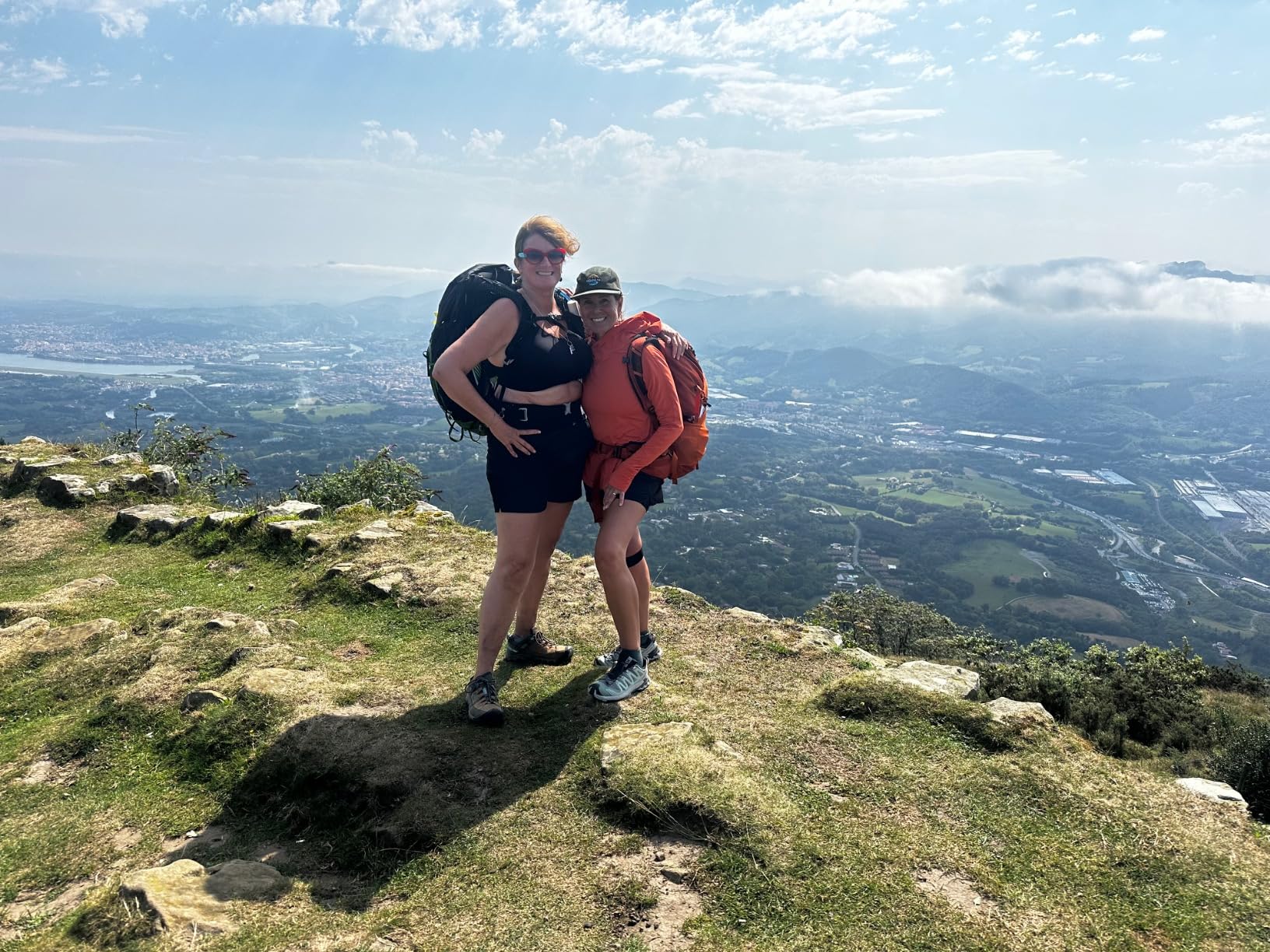 Gregory Jade 63L Women's Day Hiking Backpack, Ventilated Backpanel, Built-In Hydration Attachment for Bladder (Reservoir Not Included), Small/Medium Plus Size, Midnight Navy - Customer Photo 2