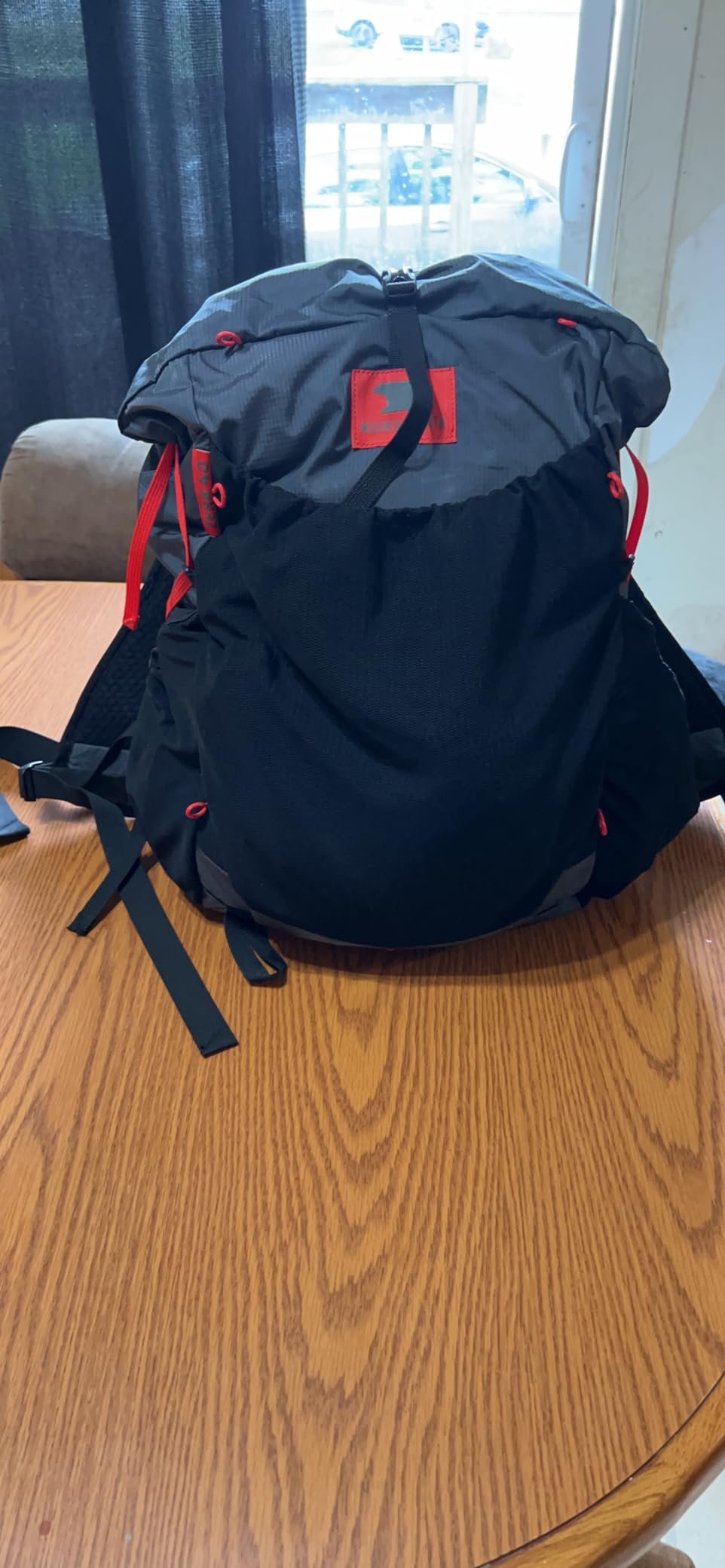 Mountainsmith Zerk Ultralight Hiking Backpack, 40 Liter Customer Review Mountainsmith Zerk Ultralight Hiking Backpack, 40 Liter - Customer Photo 1