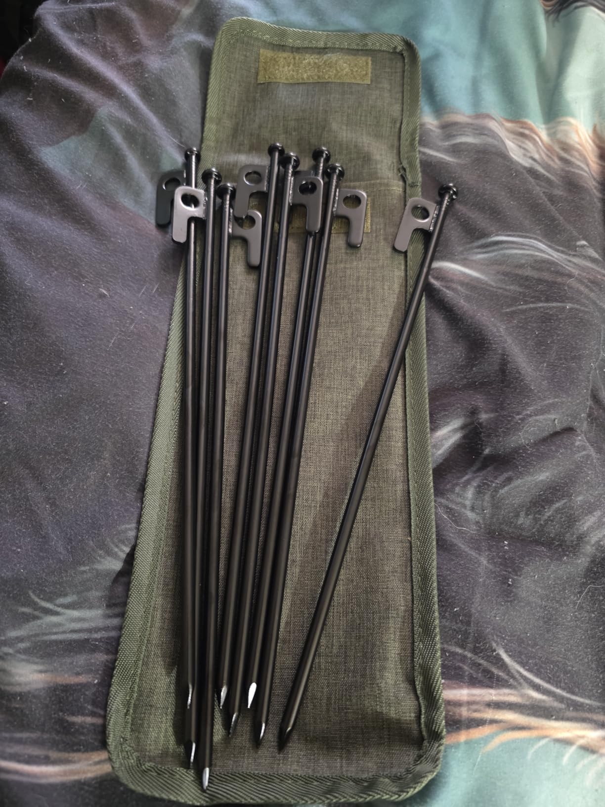 8/16/32 Pack 8in Heavy Duty Forged Steel Tent Stakes, with Storage Bag, for Camping - Customer Photo 1
