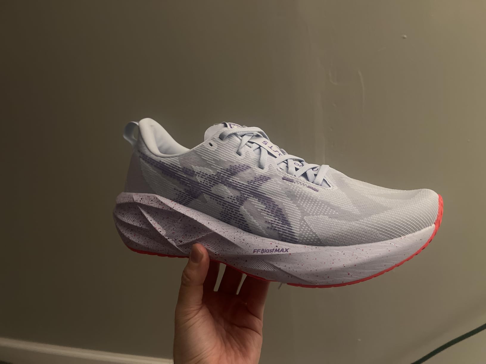 Men's NOVABLAST 5 Running Shoes Customer Review Men's NOVABLAST 5 Running Shoes - Customer Photo 2