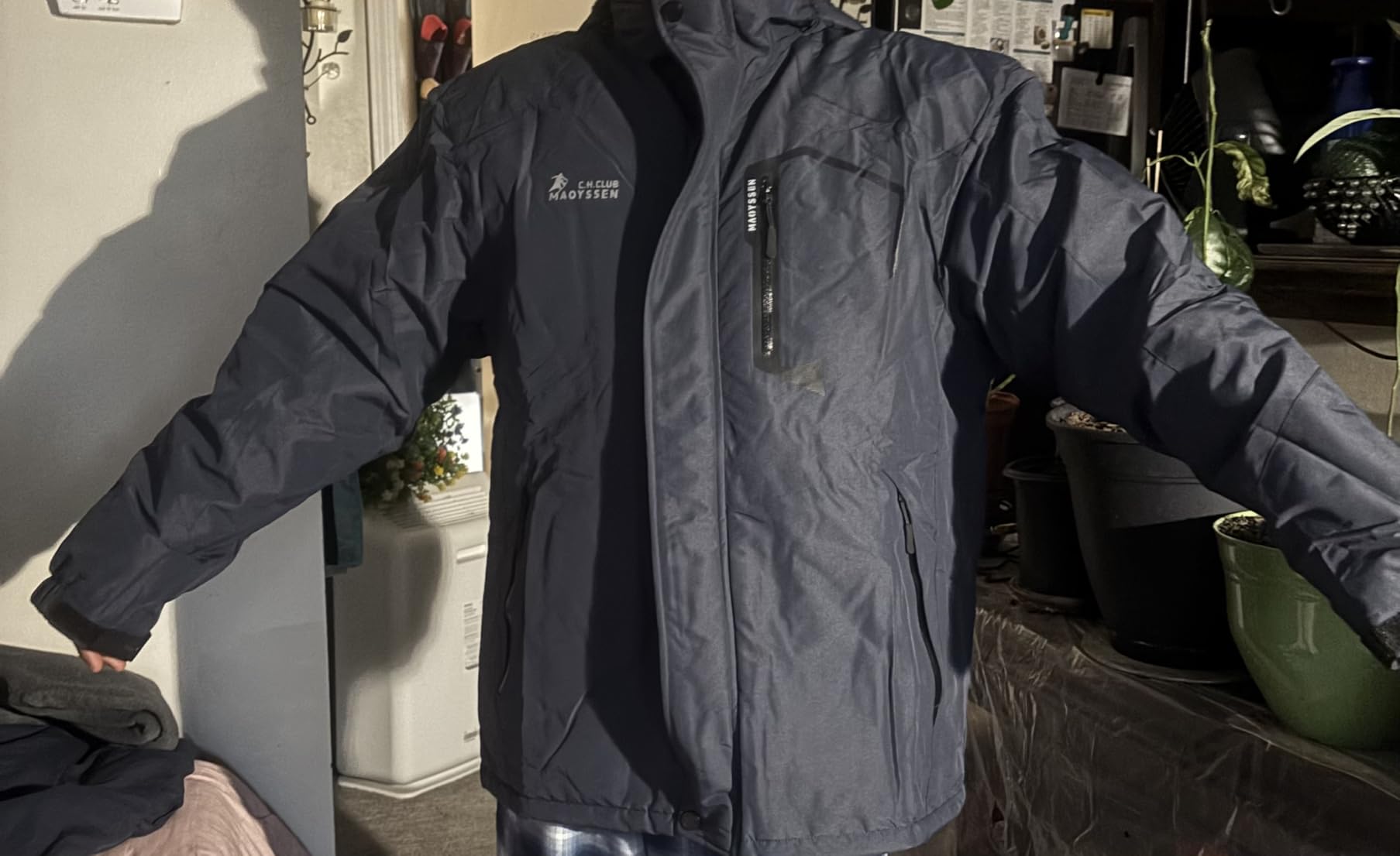 MAOYSSEN Men's Ski Jacket Warm Winter Snow Coat Waterproof Mountain Windbreaker Snowboarding Jacket Hooded for Hiking Traval - Customer Photo 2