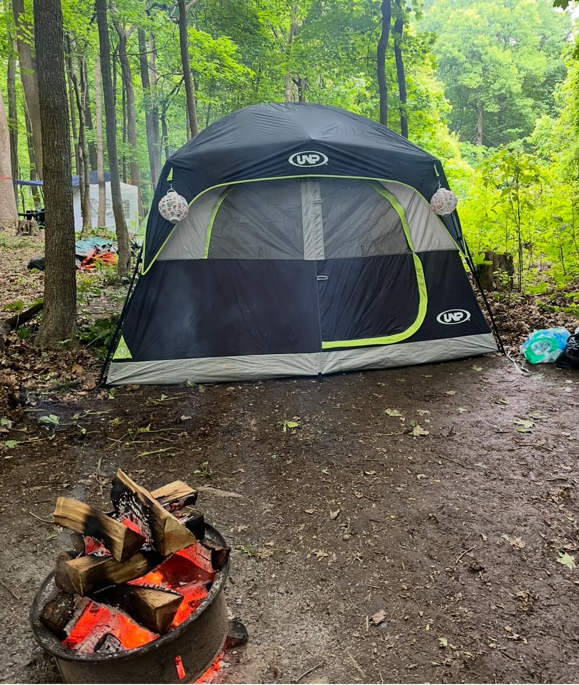UNP Tents 6 Person Waterproof Windproof Easy Setup,Double Layer Family Camping Tent with 1 Mesh Door & 5 Large Mesh Windows -10'X9'X78in(H) - Customer Photo 2