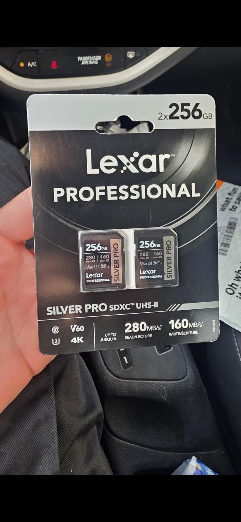 Lexar 128GB Professional Silver SD Card, UHS-I, C10, U3, V30, 4K, Up to 205/140 MB/s SDXC Memory Card Customer Review Lexar 128GB Professional Silver SD Card, UHS-I, C10, U3, V30, 4K, Up to 205/140 MB/s SDXC Memory Card - Customer Photo 1