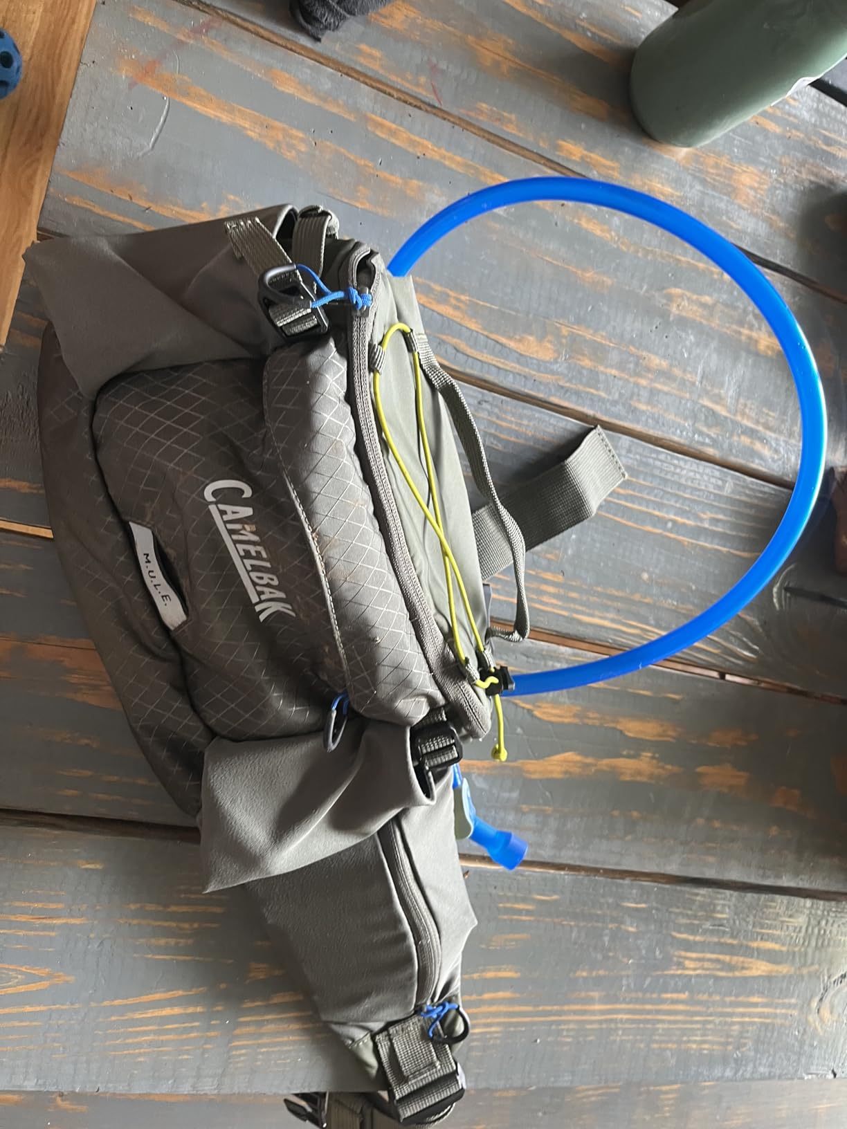 CamelBak M.U.L.E. 5 Mountain Bike Gravel Waist Belt Hydration Pack 50oz Customer Review CamelBak M.U.L.E. 5 Mountain Bike Gravel Waist Belt Hydration Pack 50oz - Customer Photo 1