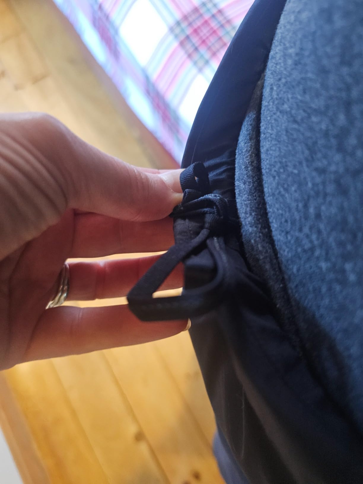 Arc'teryx Beta Pant Women's | Waterproof Breathable All Mountain Shell Pant Customer Review Arc'teryx Beta Pant Women's | Waterproof Breathable All Mountain Shell Pant - Customer Photo 2