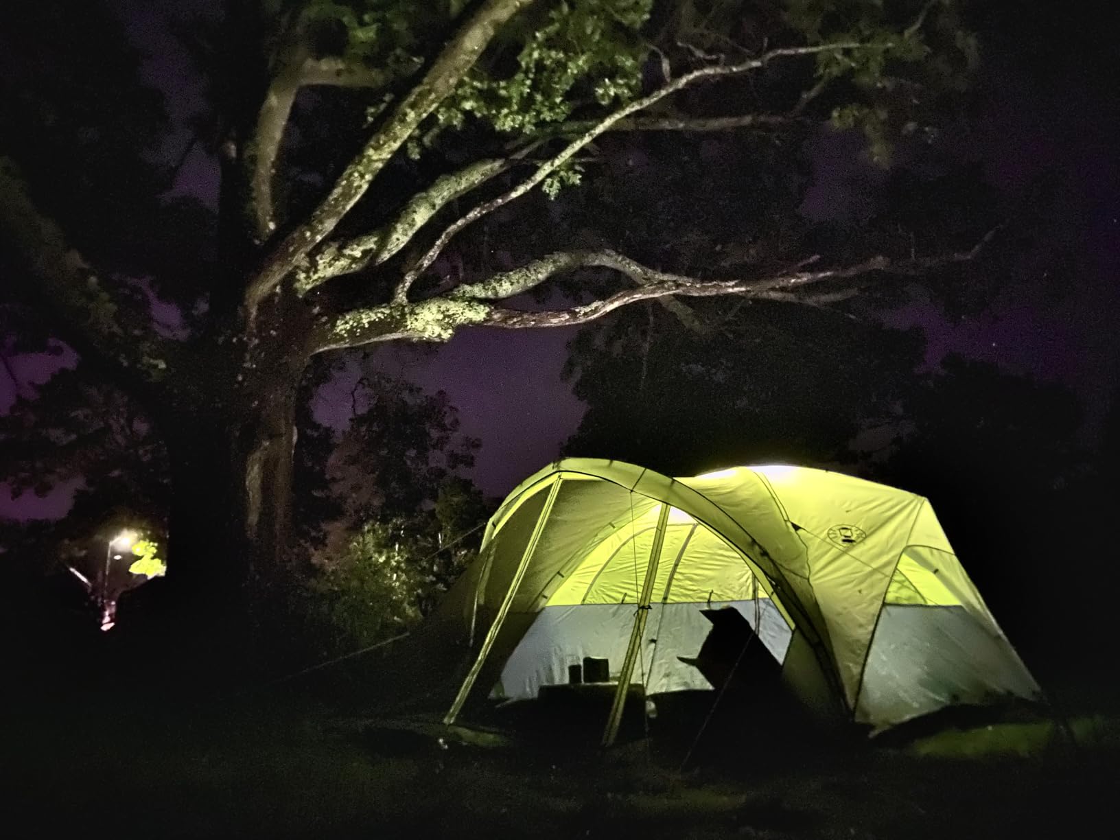 Coleman Steel Creek 6-Person Tent with Screened Porch & Integrated Rainfly, Weatherproof Tent with Screen Room Sets Up in Minutes, Fits Queen-Size Airbed - Customer Photo 1