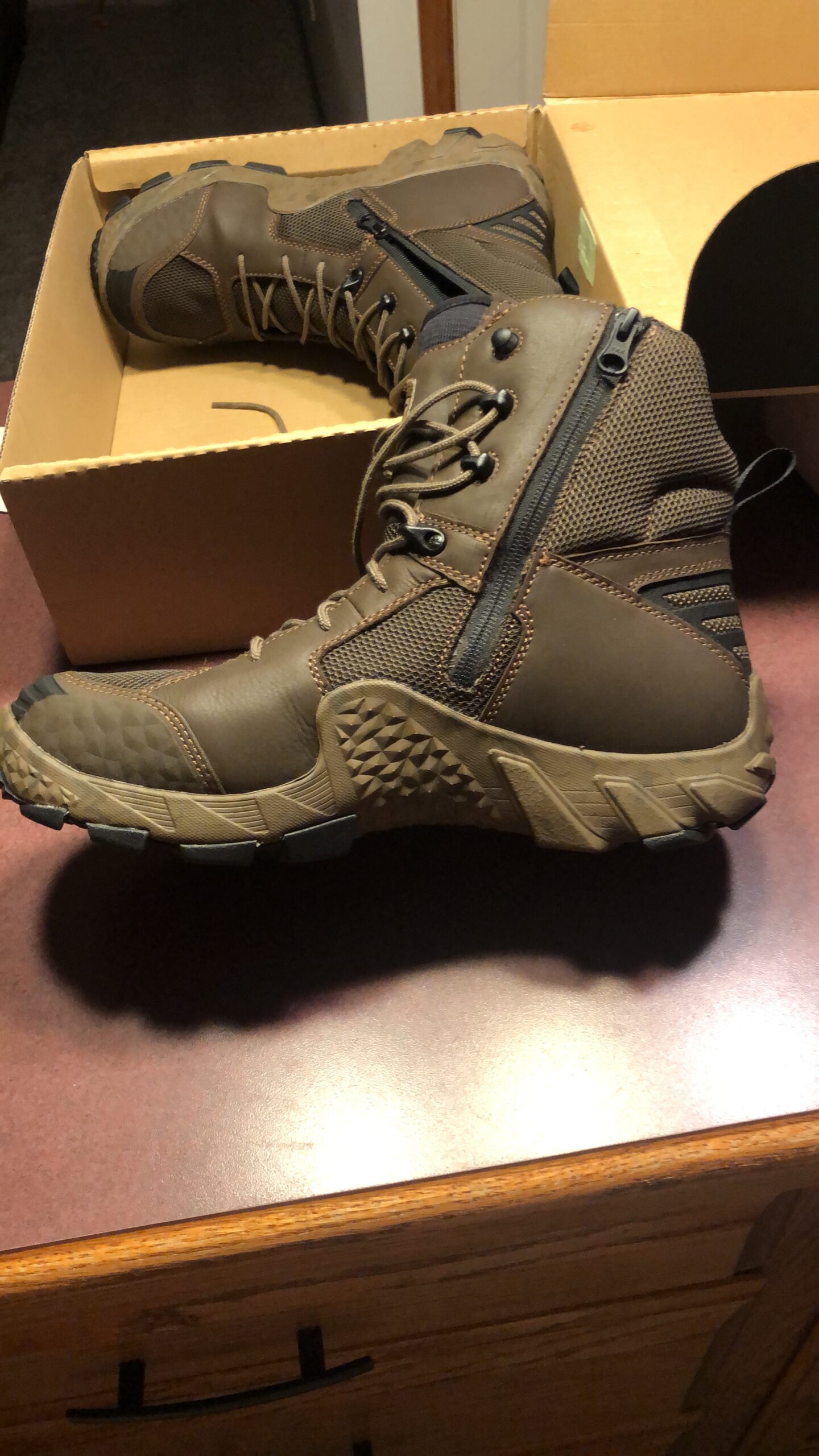 Irish Setter, VaprTrek, Men's 8