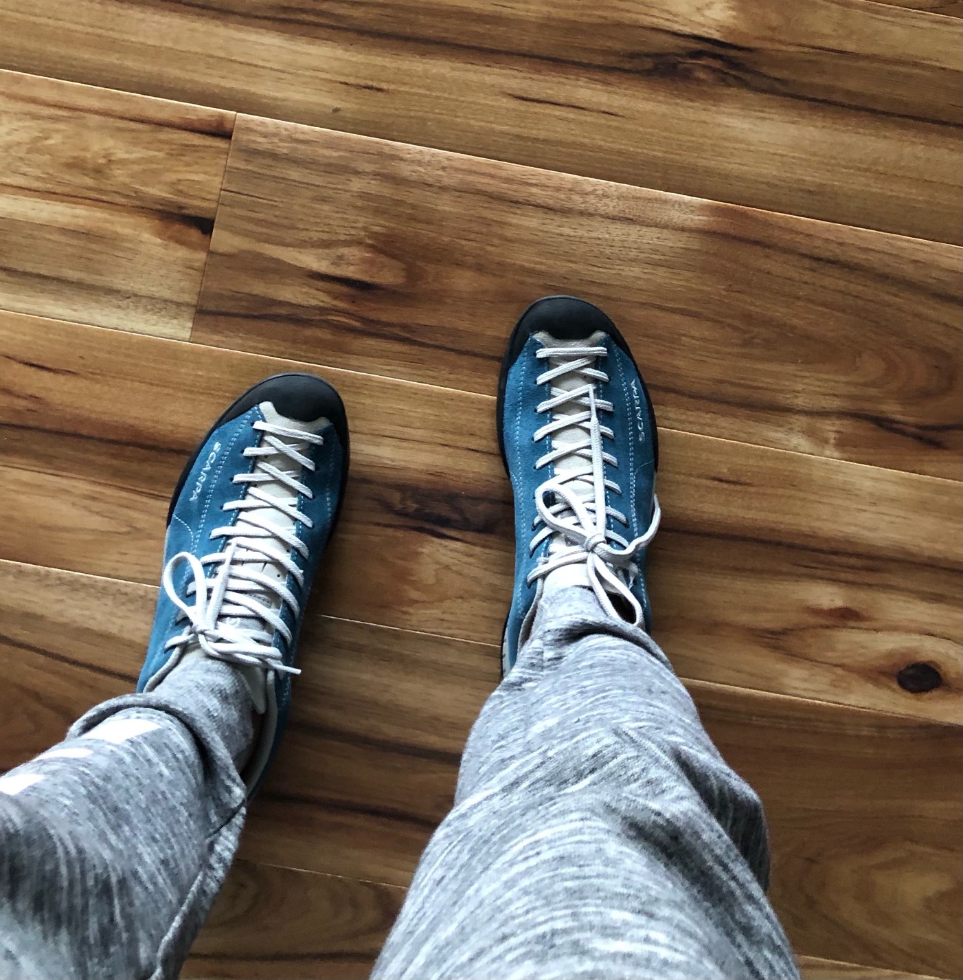 SCARPA Men's Mojito Lightweight Outdoor Leather Shoes Customer Review SCARPA Men's Mojito Lightweight Outdoor Leather Shoes - Customer Photo 1