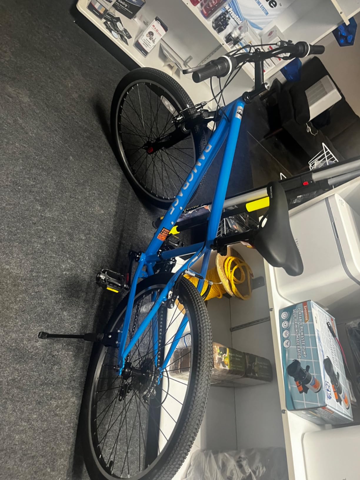 HILAND 26 27.5 29 Inch Mountain Bike, Mens and Womens MTB with 21 Speeds, High-Tensile Steel Frame, V Brake, Hardtail Bicycle for Adults - Customer Photo 2
