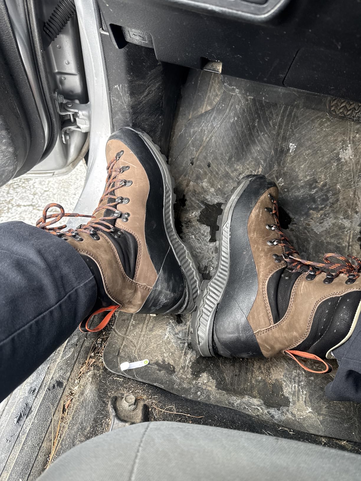 Alpina NUPTSE Men's Mountaineering Boots | 9 Inch Full-Grain Leather | Sympatex Waterproof & Breathable - Customer Photo 1