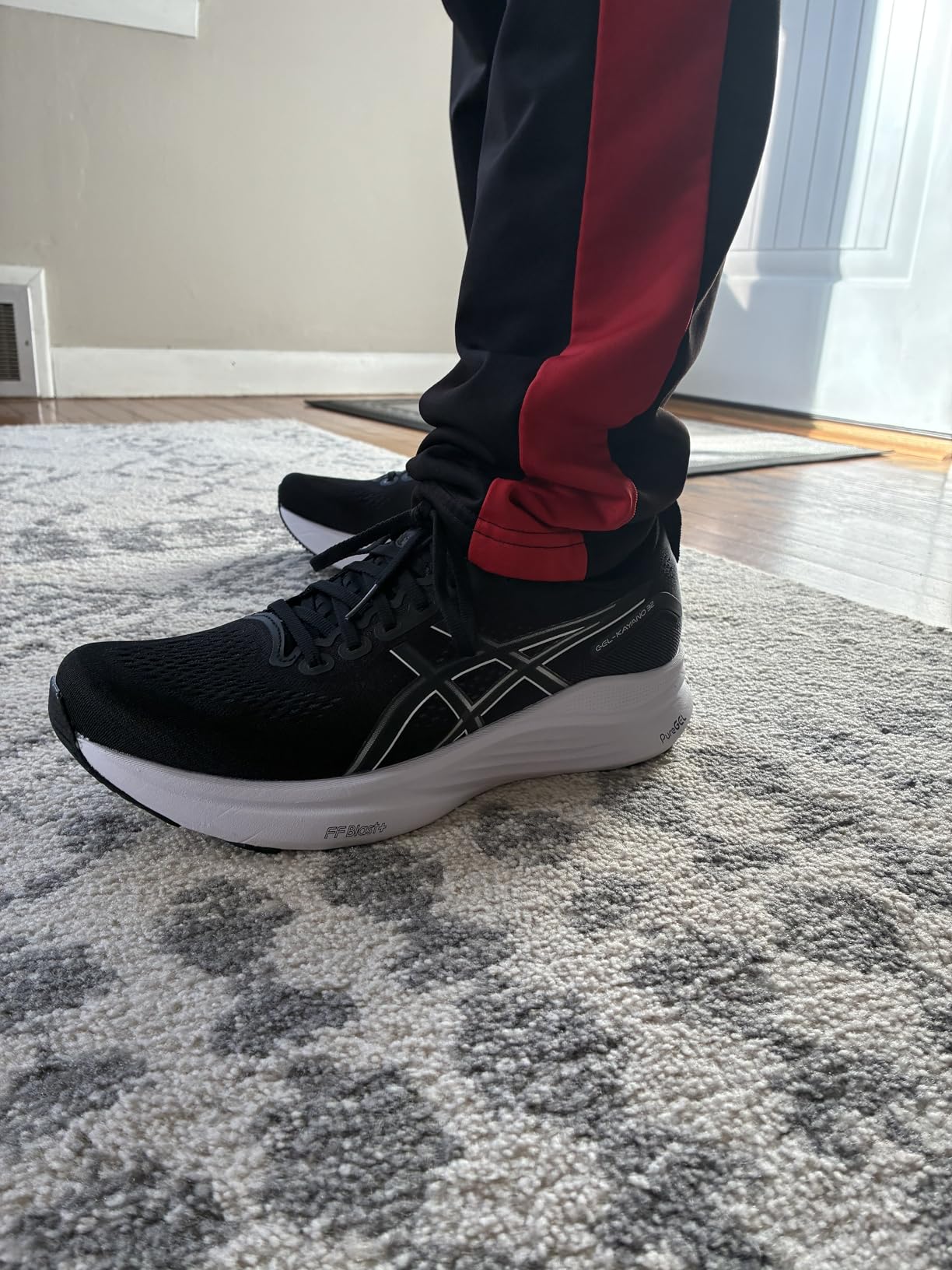 ASICS Men's Gel-Kayano 32 Running Shoes Customer Review ASICS Men's Gel-Kayano 32 Running Shoes - Customer Photo 1