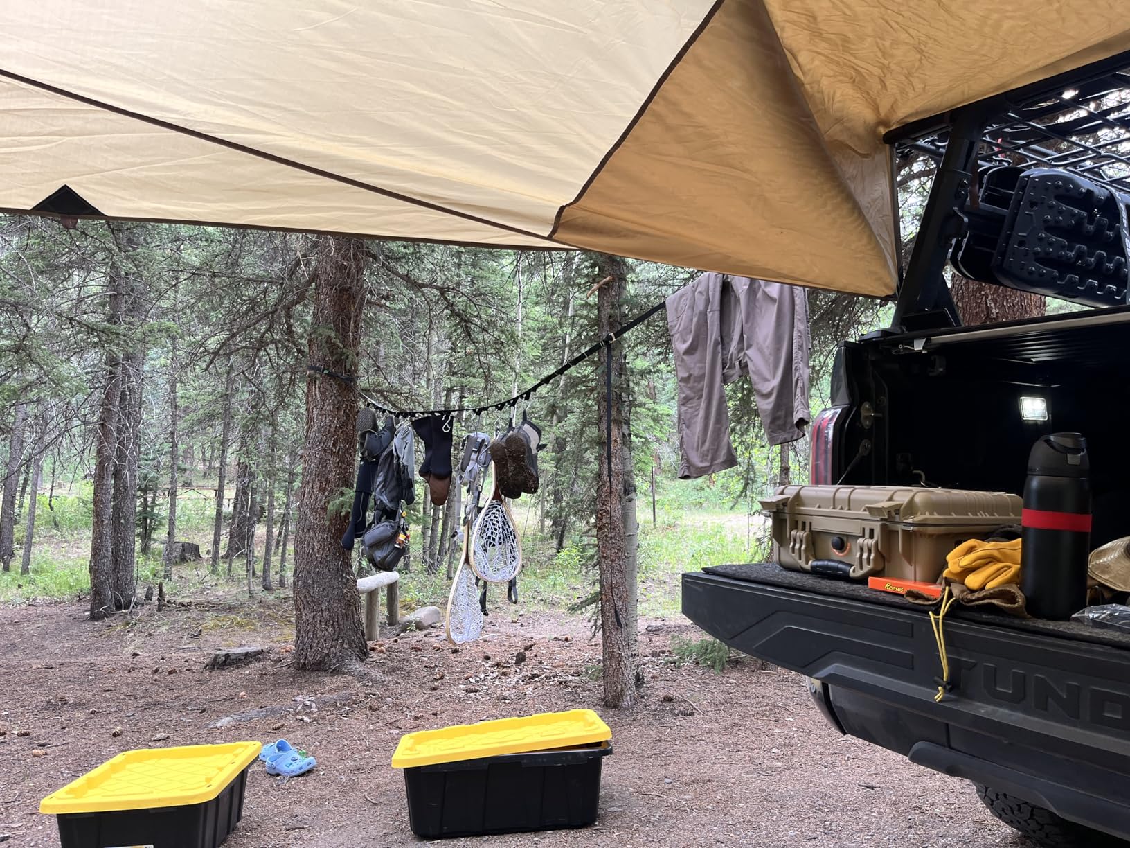 Ayaport Campsite Storage Strap Tent Camping Tree Hanging Organizer with 4 Carabiner Hooks 6 Stainless Steel S Hooks & 20 Separated Loops, Camping Set Travel & Outdoor Camping Gear - Customer Photo 2