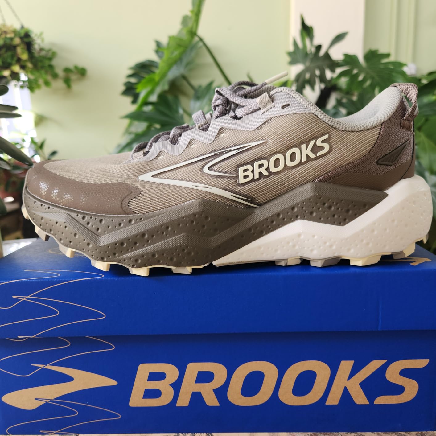 Brooks Men's Caldera 8 Ultra Trail Running Shoe Customer Review Brooks Men's Caldera 8 Ultra Trail Running Shoe - Customer Photo 4