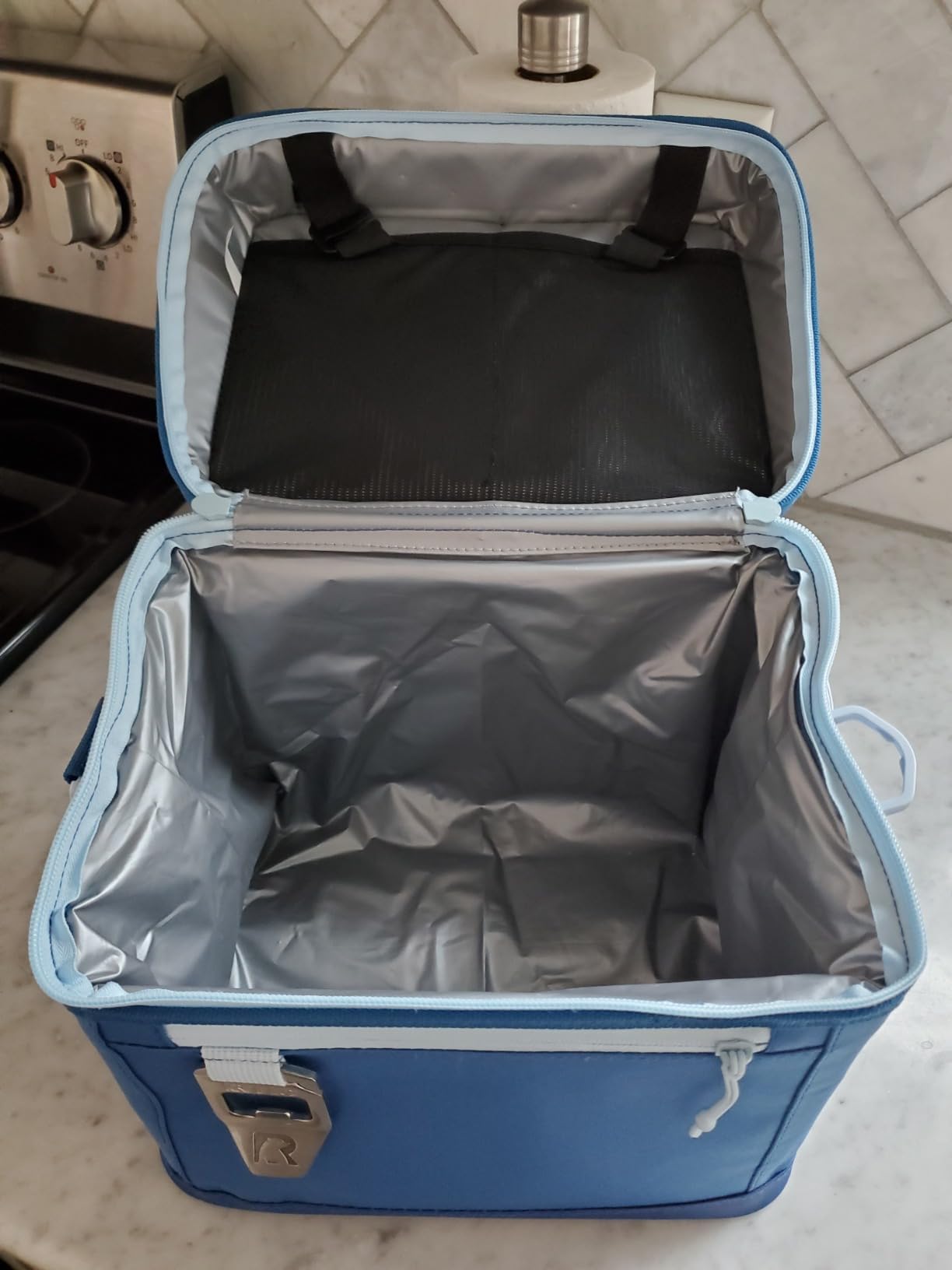 RTIC 15 Can Everyday Cooler, Soft Sided Portable Insulated Cooling for Lunch, Beach, Drink, Beverage, Travel, Camping, Picnic, for Men and Women Customer Review RTIC 15 Can Everyday Cooler, Soft Sided Portable Insulated Cooling for Lunch, Beach, Drink, Beverage, Travel, Camping, Picnic, for Men and Women - Customer Photo 2