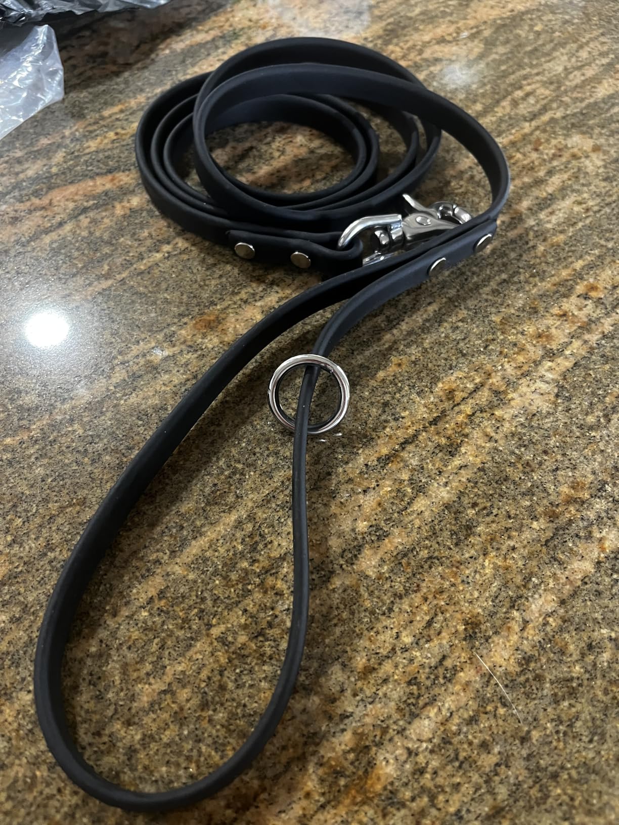 Gummy K9 Biothane Dog Leash, Professional Training Lead, Stainless Steel, New Advanced Safety Clasp, Weatherproof, Waterproof, Long Lasting, 6 Ft (5/8 Black), Small, Medium, Large Dogs, Made in USA - Customer Photo 1