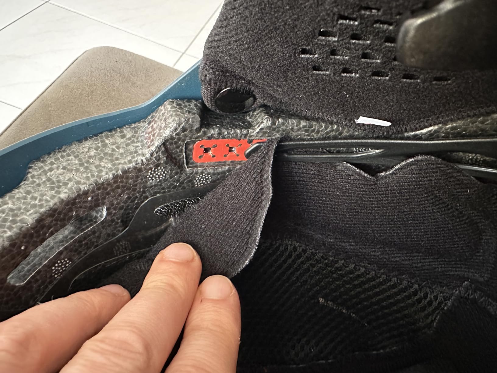 Giro Ledge MIPS Ski Helmet - Snowboard Helmet for Men, Women & Youth Customer Review Giro Ledge MIPS Ski Helmet - Snowboard Helmet for Men, Women & Youth - Customer Photo 2
