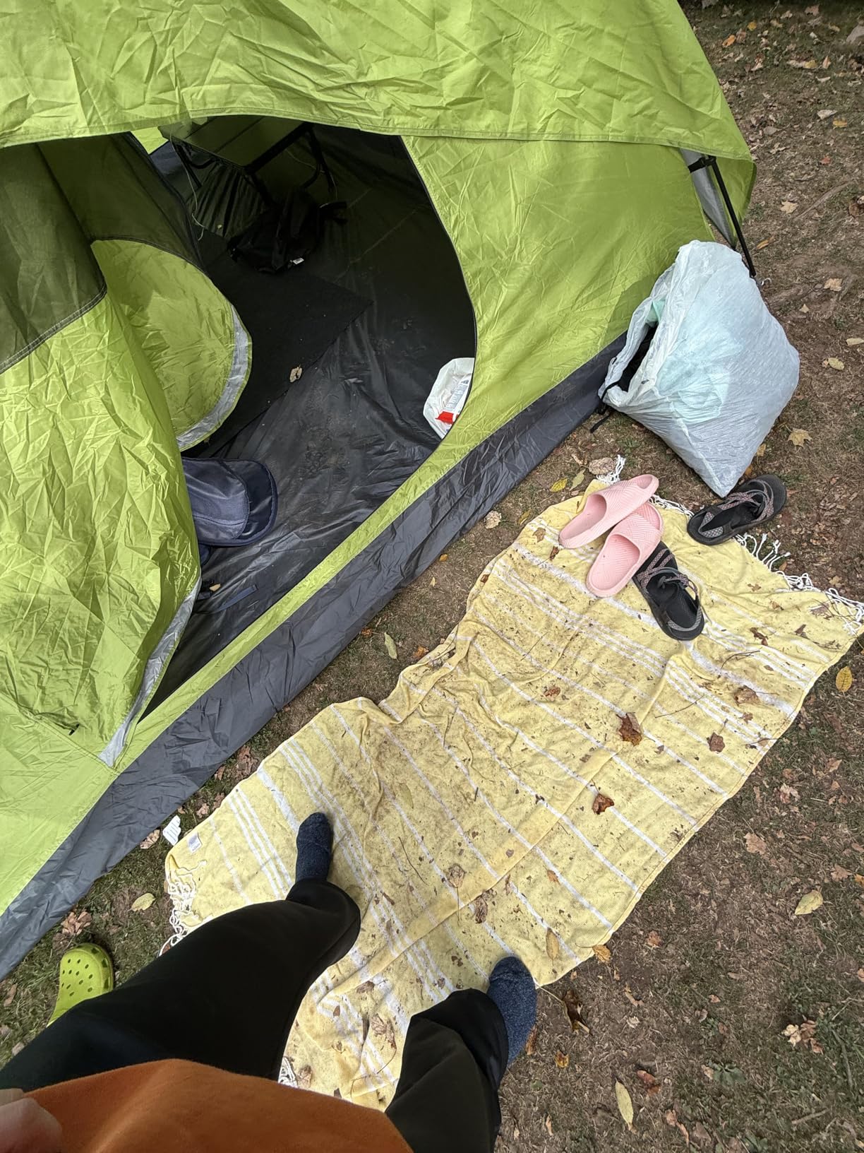 6.23 x 6.23 Ft Camping Tent Carpet Mat - Waterproof PVC Backing Outdoor Tent Rug for RV, Picnic & Tent Accessories - Customer Photo 1