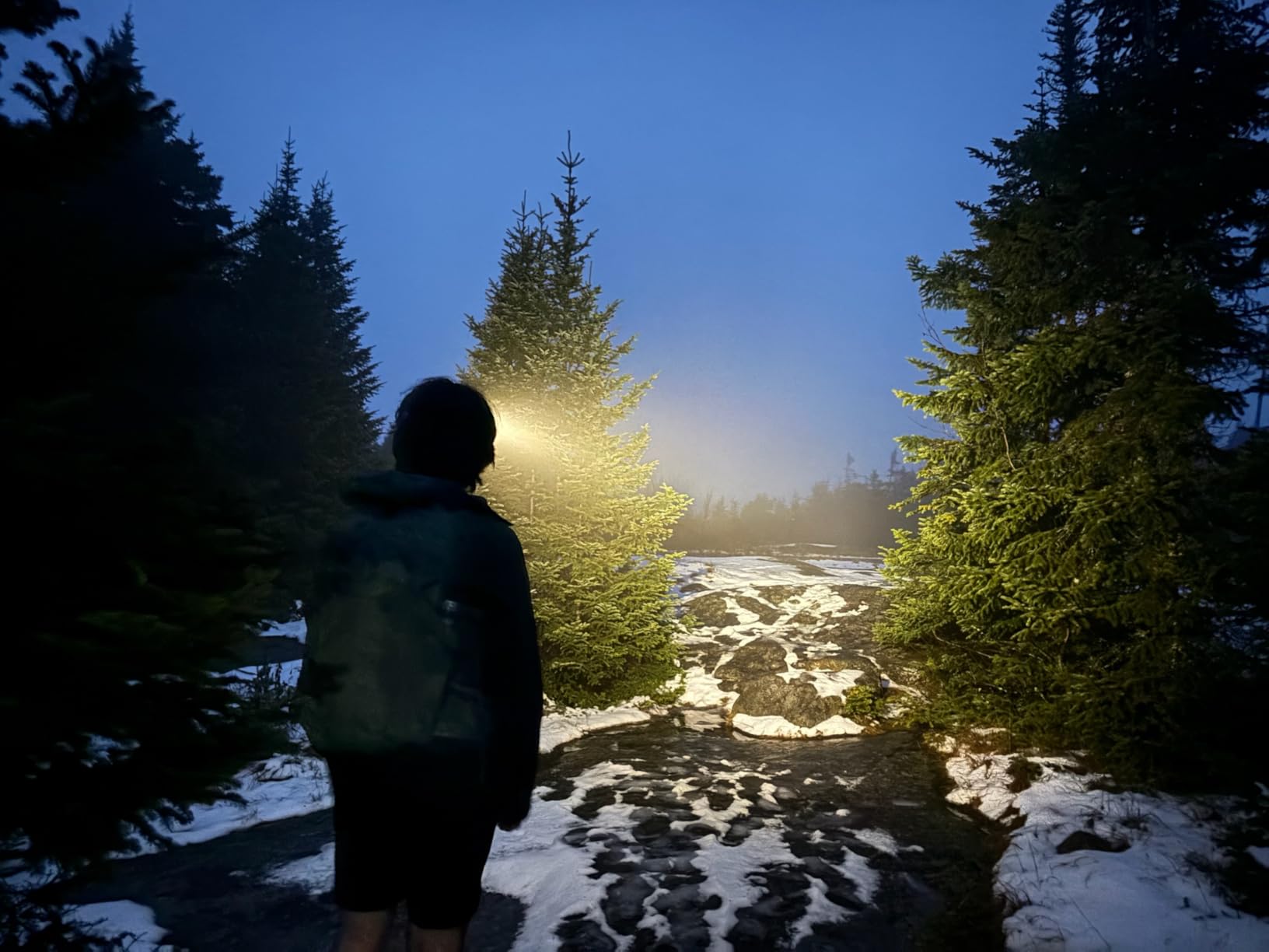 Nitecore NU25 MCT UL 400 Lumens Ultra Lightweight Headlamp, USB-C Rechargeable Sticker for Back Packing, Camping and Running - Customer Photo 1