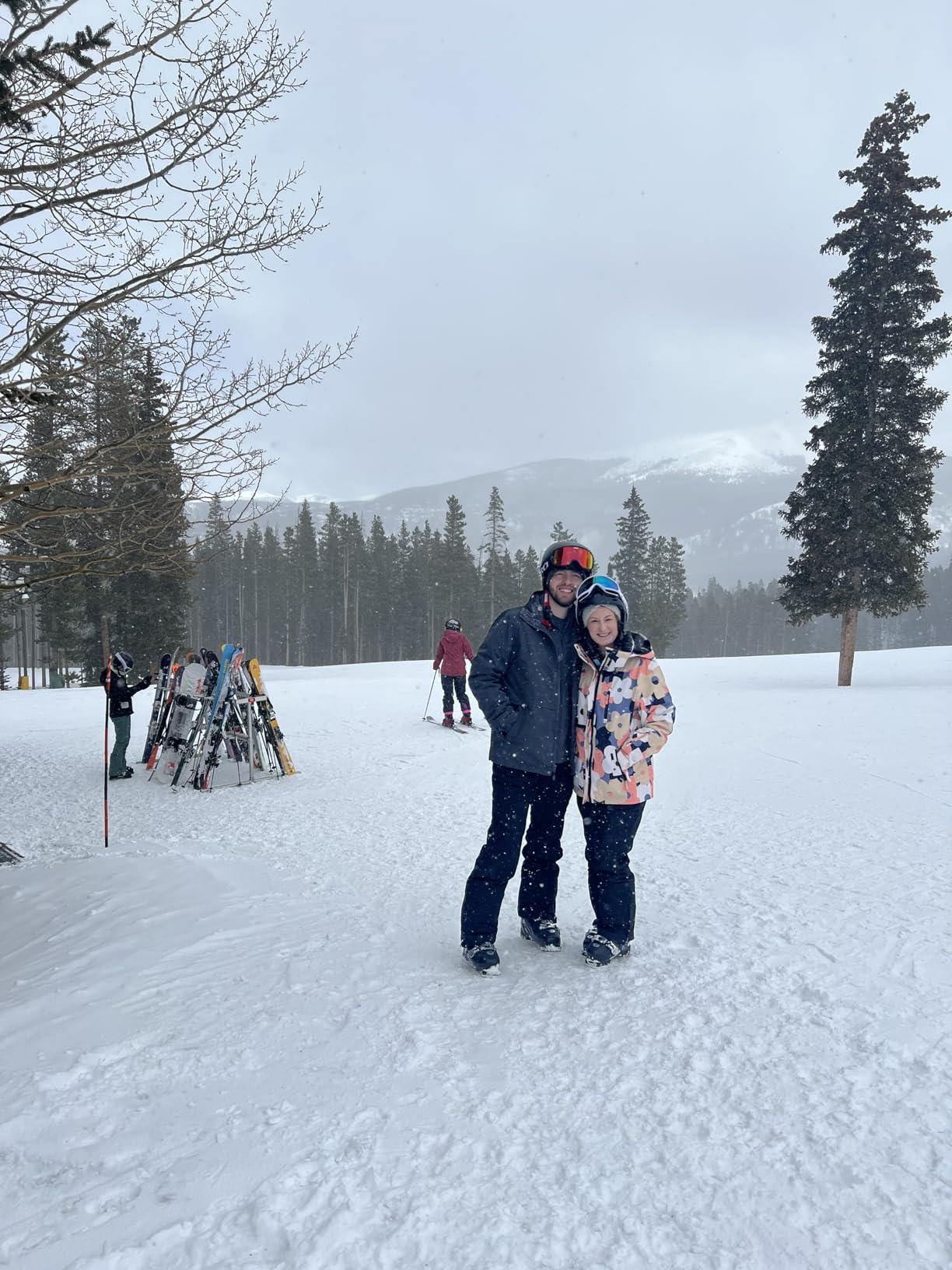 Roxy SNOW Junior's Jetty Printed Regular Fit Snow Jacket Customer Review Roxy SNOW Junior's Jetty Printed Regular Fit Snow Jacket - Customer Photo 1