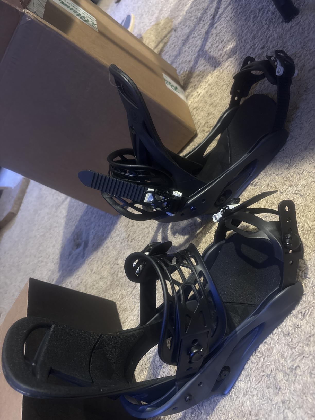 Burton Citizen Womens Snowboard Bindings Customer Review Burton Citizen Womens Snowboard Bindings - Customer Photo 1