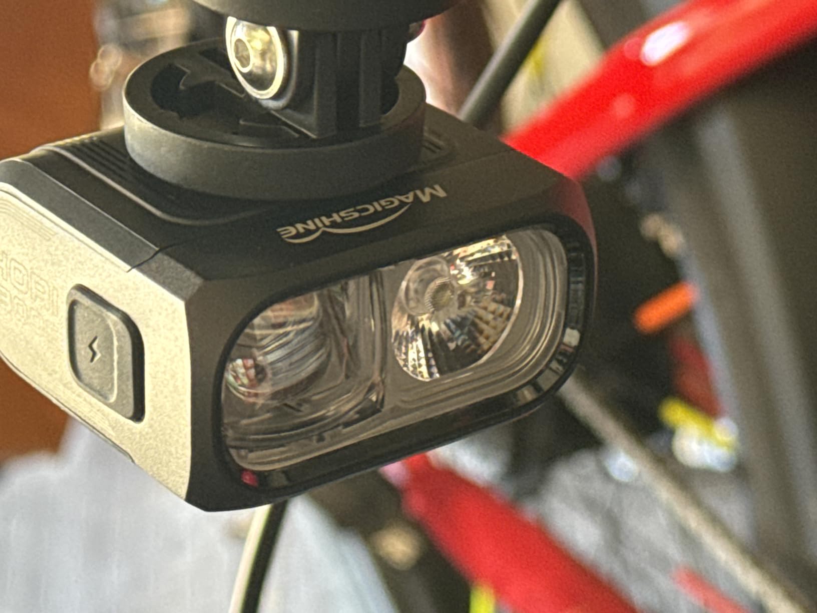 Magicshine HORI1300S Bike Headlight, Compatible with Garmin/Wahoo Mount, 1300 Lumens High & Low Beam Front Light, USB-C Rechargeable, IPX6 Waterproof for Night Riding and Urban Cycling Customer Review Magicshine HORI1300S Bike Headlight, Compatible with Garmin/Wahoo Mount, 1300 Lumens High & Low Beam Front Light, USB-C Rechargeable, IPX6 Waterproof for Night Riding and Urban Cycling - Customer Photo 1