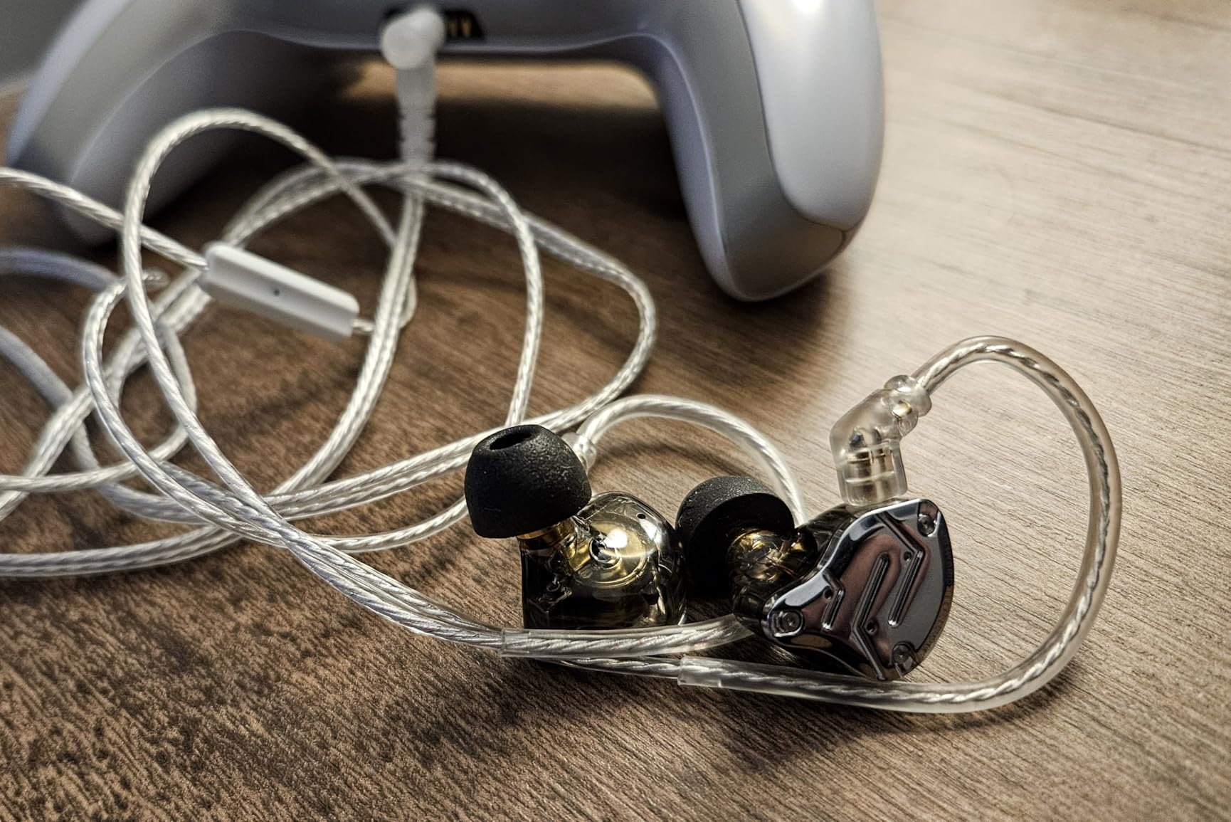 Linsoul KZ ZS10 Pro Review: A Hybrid IEM for Value-Conscious Audiophiles – Review Image
