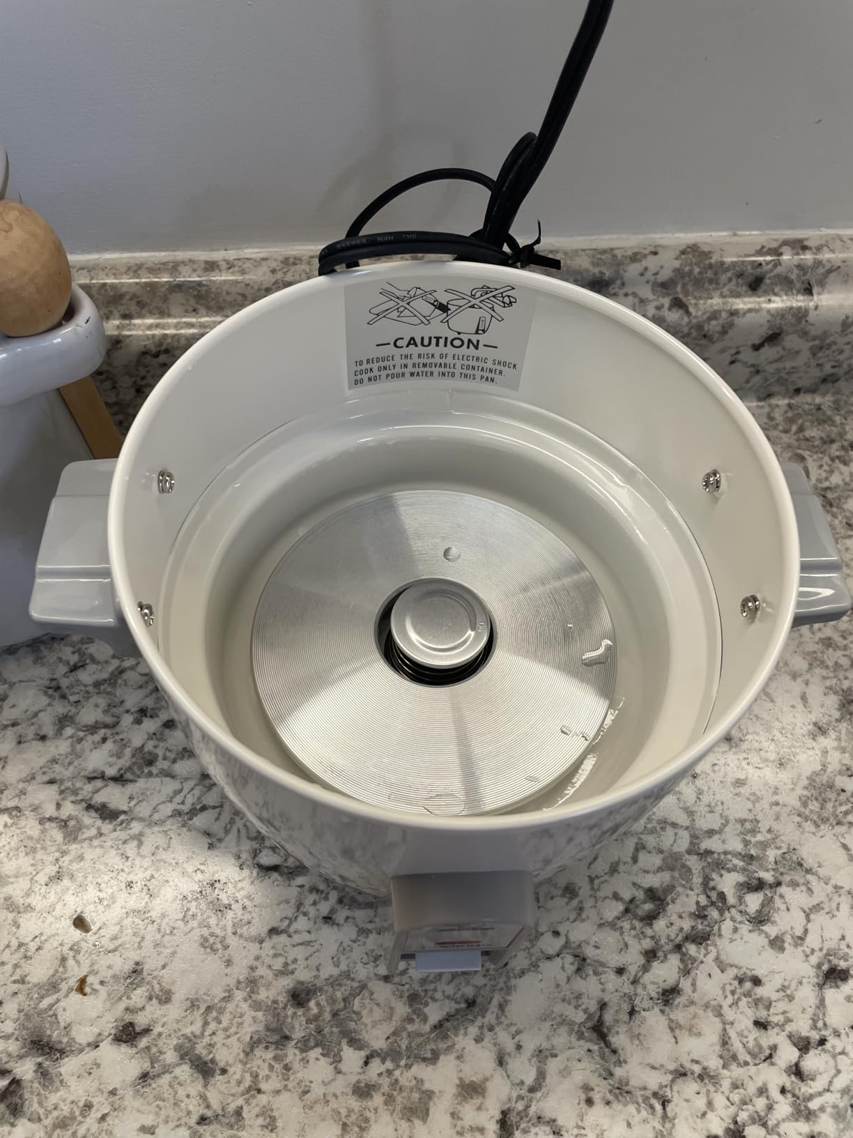 Zojirushi 3 Cup Rice Cooker/Steamer ( White) - Customer Photo 2