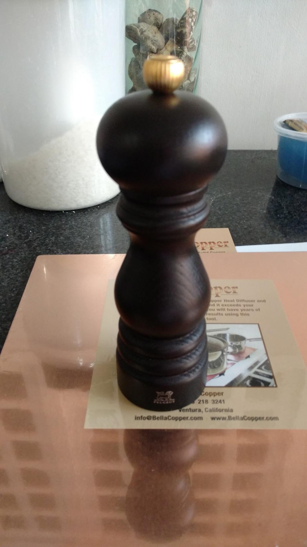 Peugeot Paris Classic Manual Pepper Mill - Adjustable Grinder - Beechwood, Chocolate, 7-Inch - Customer Photo 1