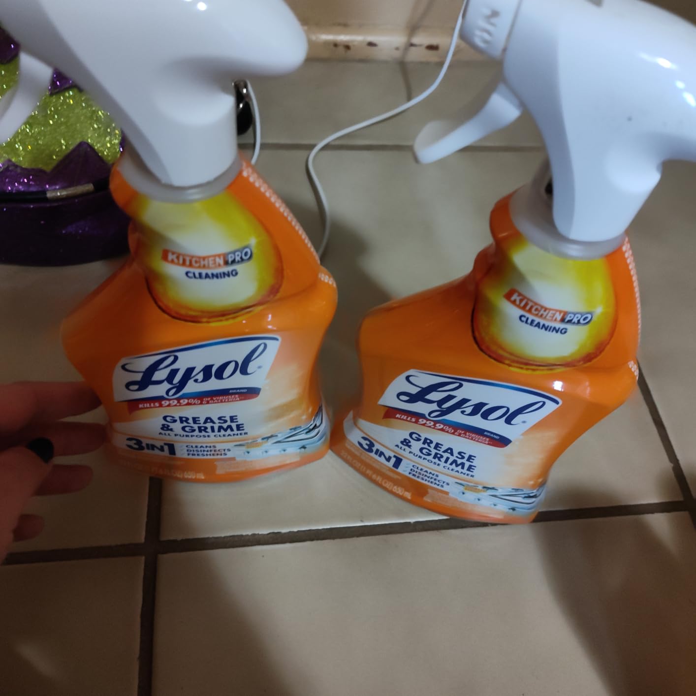 Lysol Pro Kitchen Spray Cleaner and Degreaser, Antibacterial All Purpose Cleaning Spray for Kitchens, Countertops, Ovens, and Appliances, Citrus Scent, 22oz - Customer Photo 2