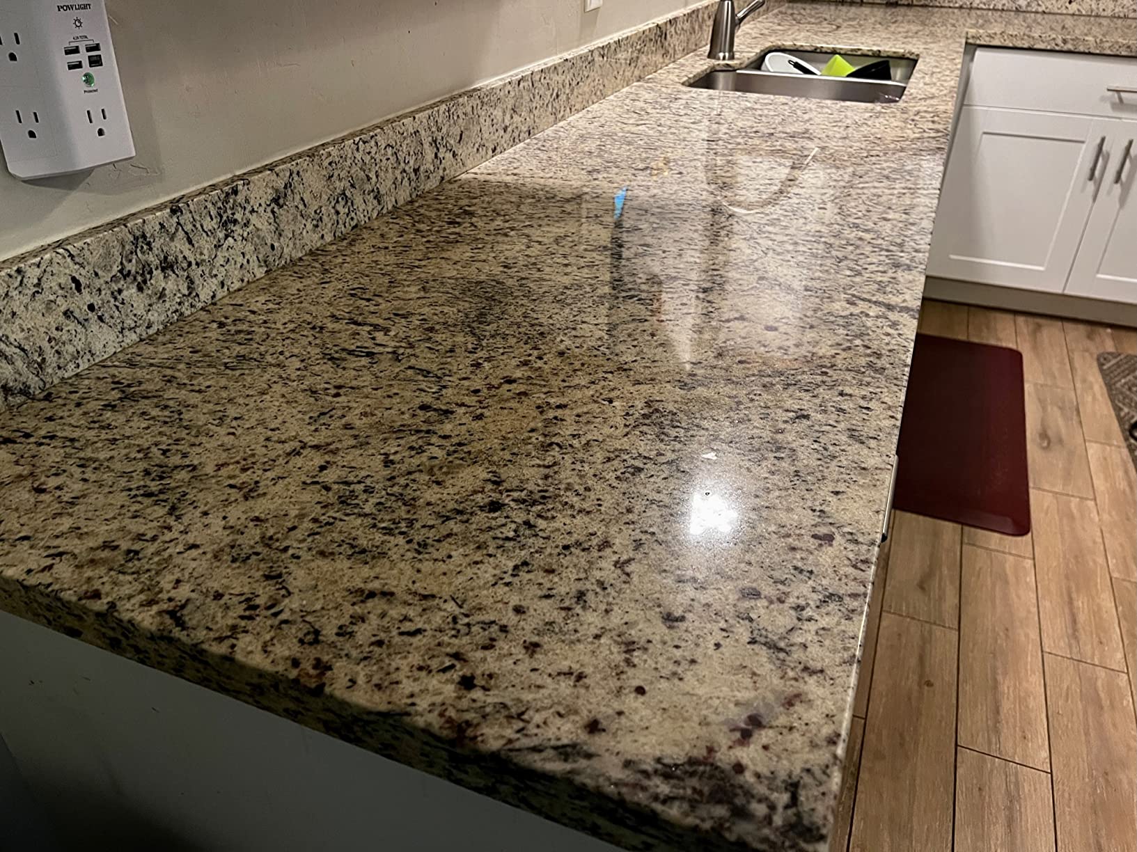 HOPE'S Countertop Restoration Polish - Shines and Protects with No Build-Up - Streak-Free Kitchen Counter Cleaner - Quartz, Marble, Corian, Laminate, Granite Countertop Cleaner, 8 Fl Oz, Pack of 1 - Customer Photo 2