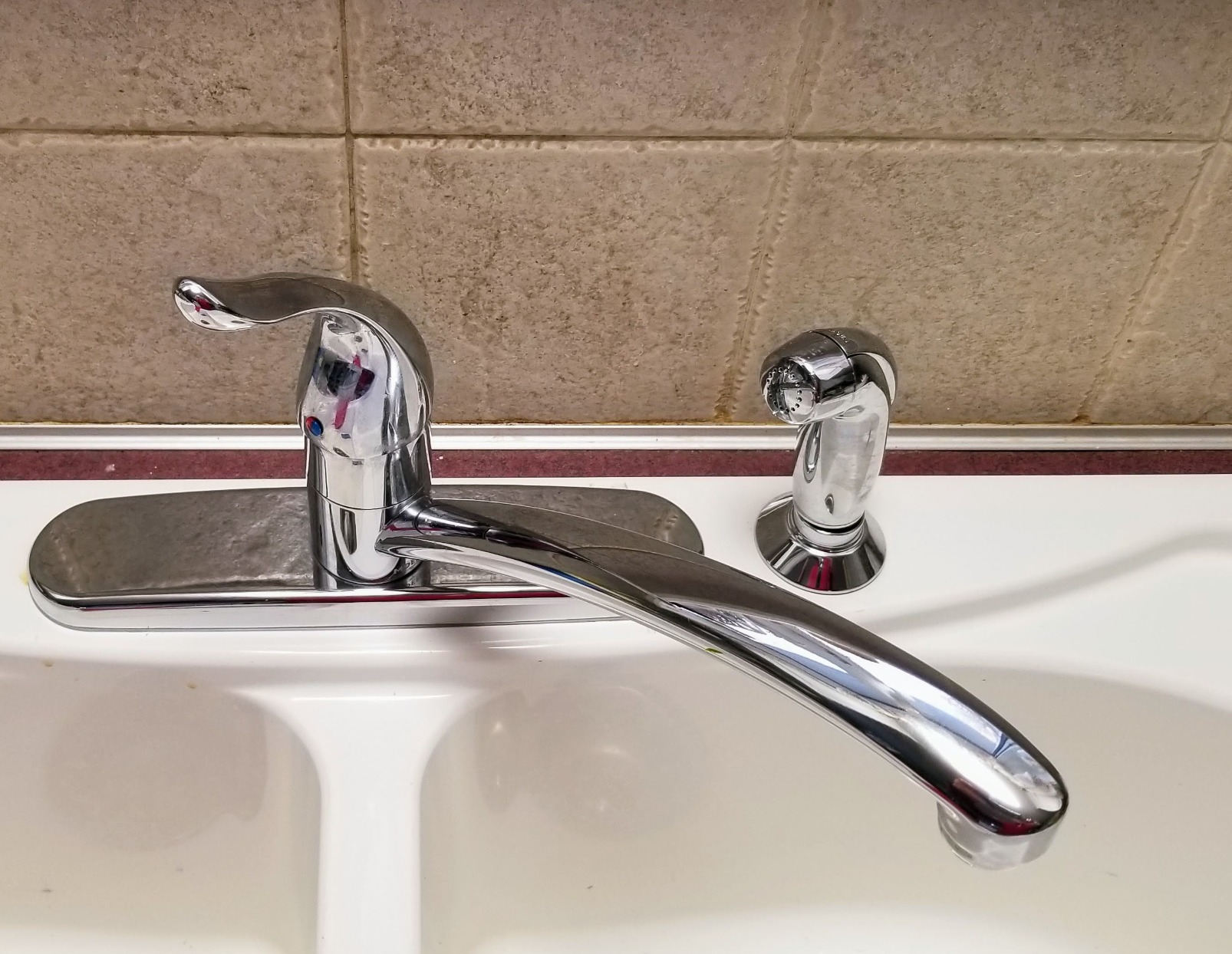Moen Chateau Chrome One-Handle Low-Arc Kitchen Sink Faucet with Side Sprayer, 4 Hole Kitchen Faucet, Separate Flexible Pull Out Spray Head, for Commercial, Laundry, Utility, 7430 Customer Review Moen Chateau Chrome One-Handle Low-Arc Kitchen Sink Faucet with Side Sprayer, 4 Hole Kitchen Faucet, Separate Flexible Pull Out Spray Head, for Commercial, Laundry, Utility, 7430 - Customer Photo 1