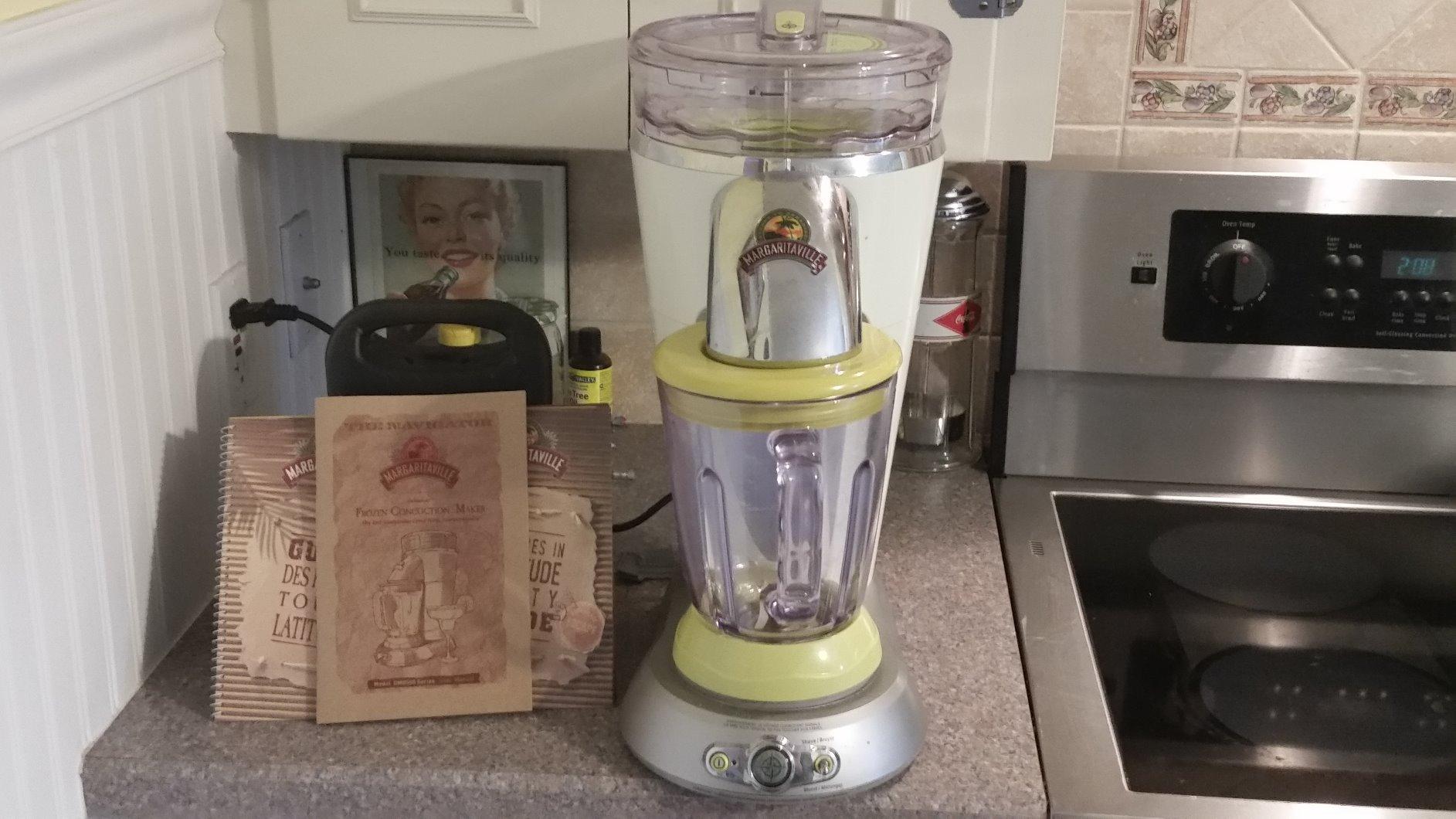 Margaritaville DM0500 Bahamas 36-Ounce Frozen-Concoction Maker - Customer Photo 1