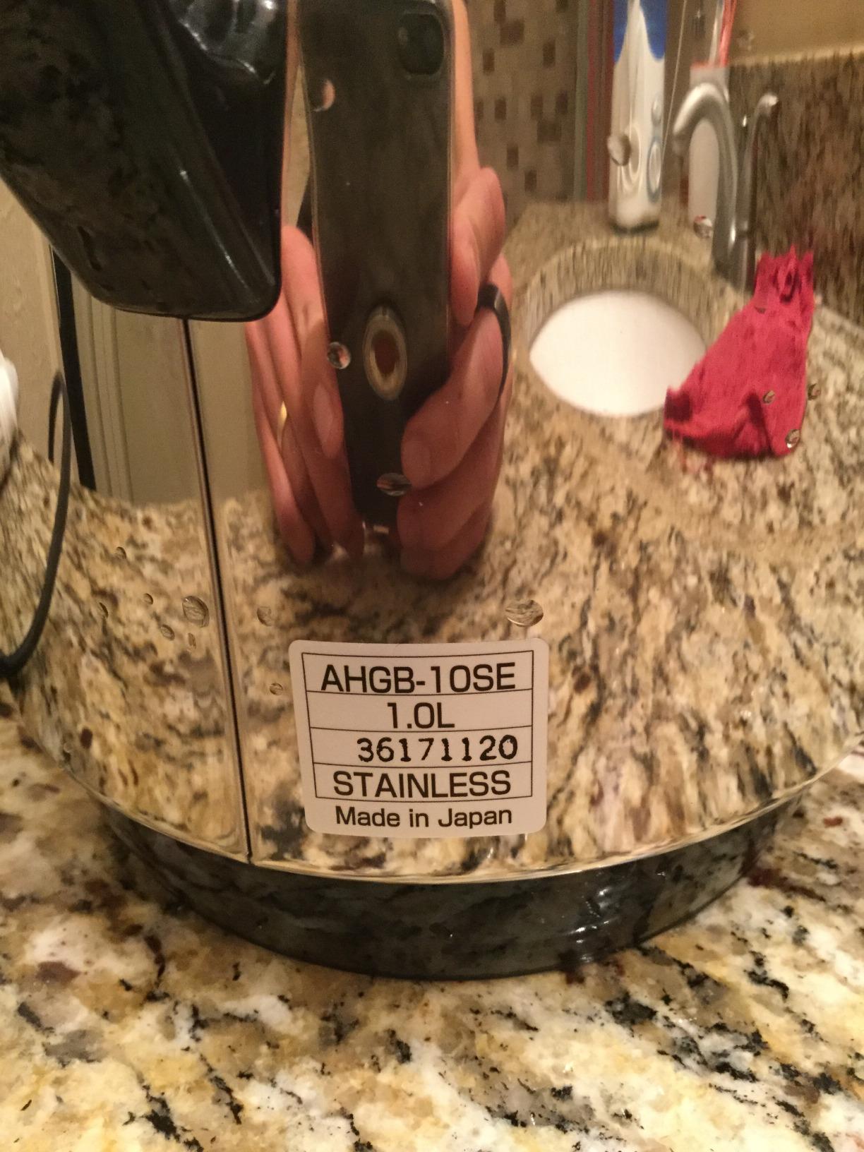 Zojirushi AHGB-10SE Thermal Serve Carafe, 34 oz. / 1.0 liter, Polished Stainless Steel, Made in Japan - Customer Photo 2