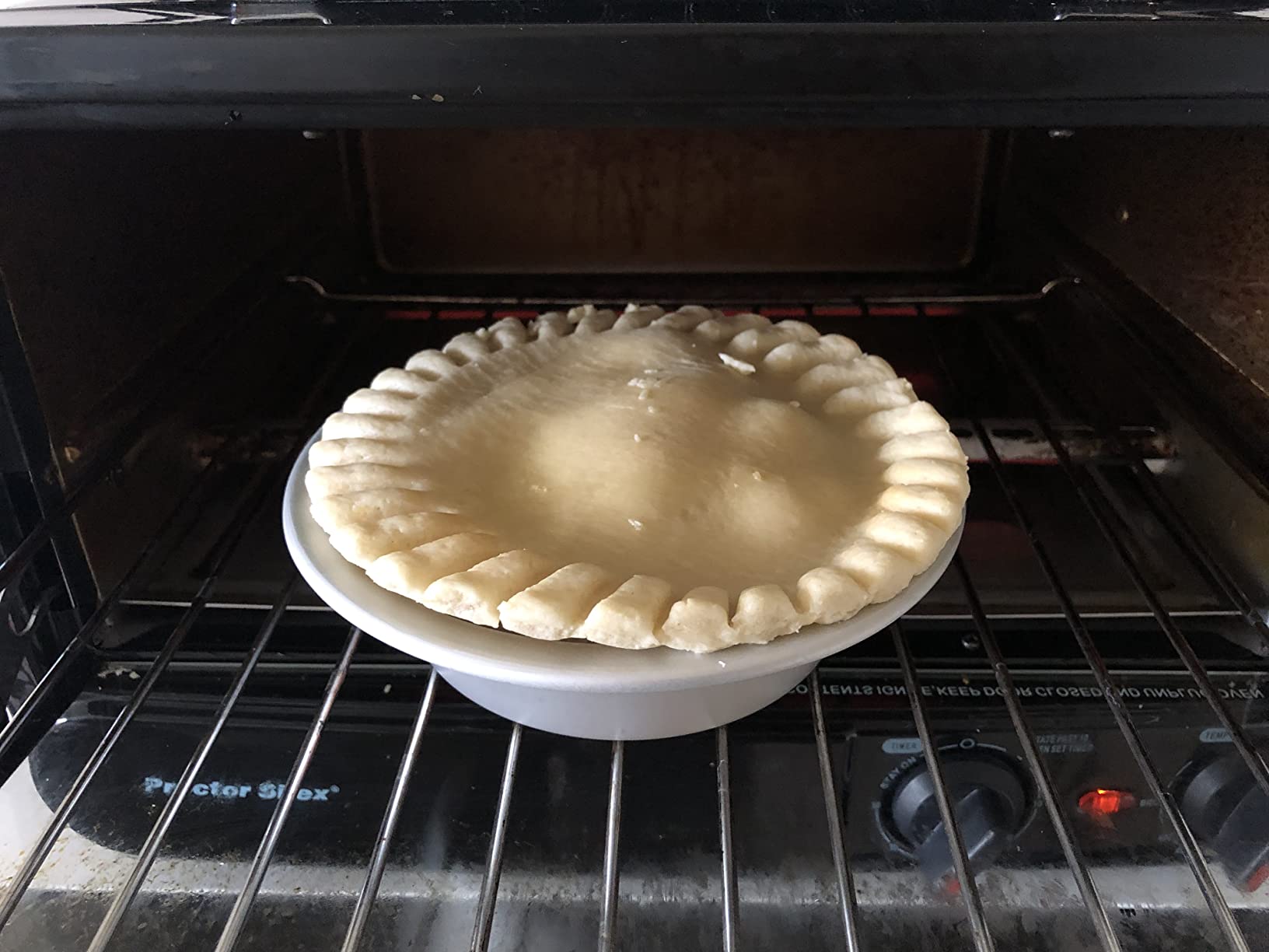 Fat Daddio's PIE-9 Anodized Aluminum Pie Pan, 9 x 1.5 Inch - Customer Photo 1