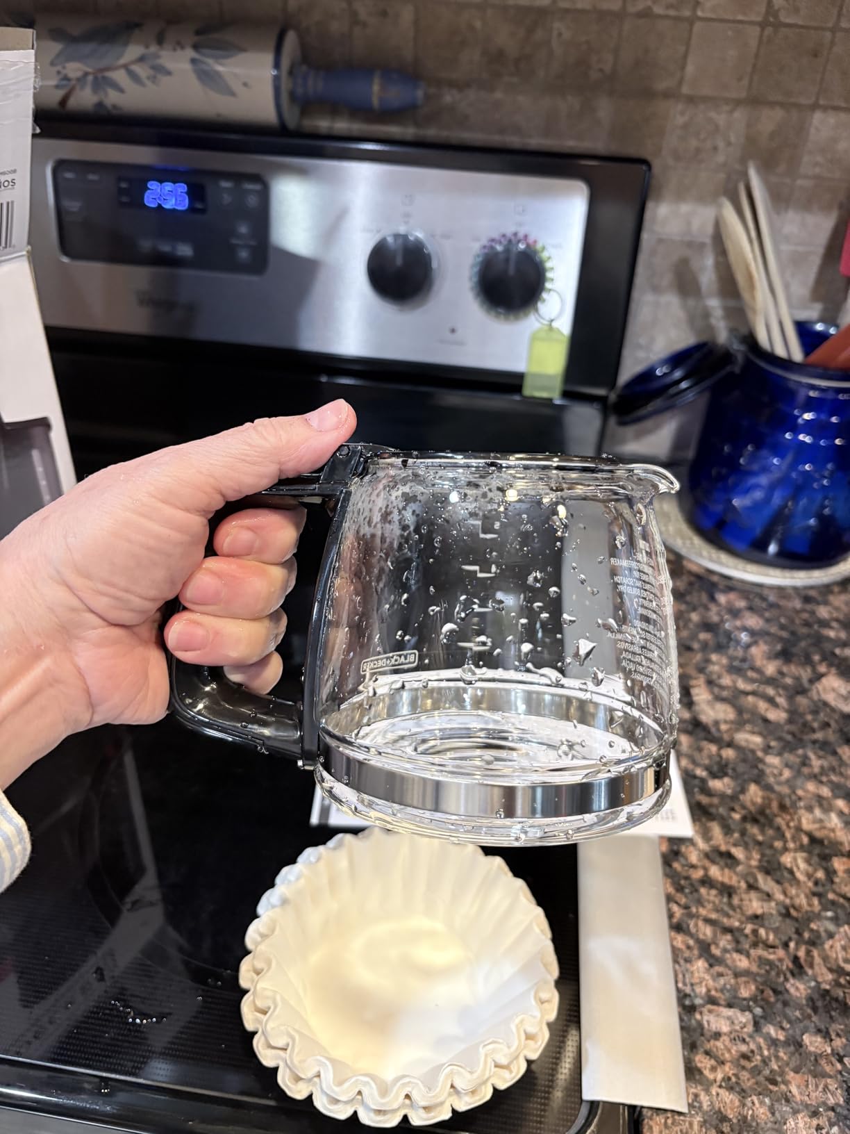 BLACK+DECKER 5-Cup Coffeemaker, DCM600B Black Customer Review BLACK+DECKER 5-Cup Coffeemaker, DCM600B Black - Customer Photo 1