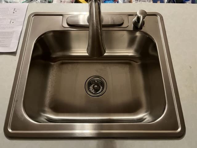 Houzer Stainless Steel 2522-8BS3-1 Glowtone Series Kitchen Sink - 25 Houzer Stainless Steel 2522-8BS3-1 Glowtone Series Kitchen Sink - 25
