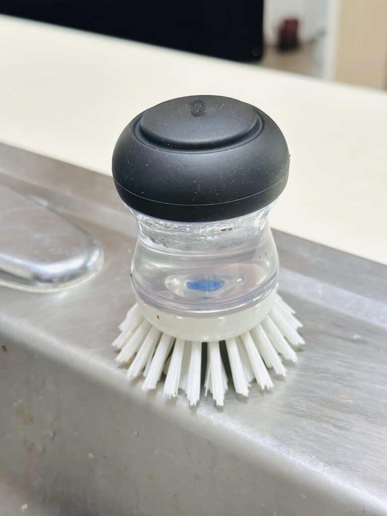 OXO Good Grips Soap Dispensing Palm Brush Storage Set Customer Review Best Dish Brush With Soap Dispenser