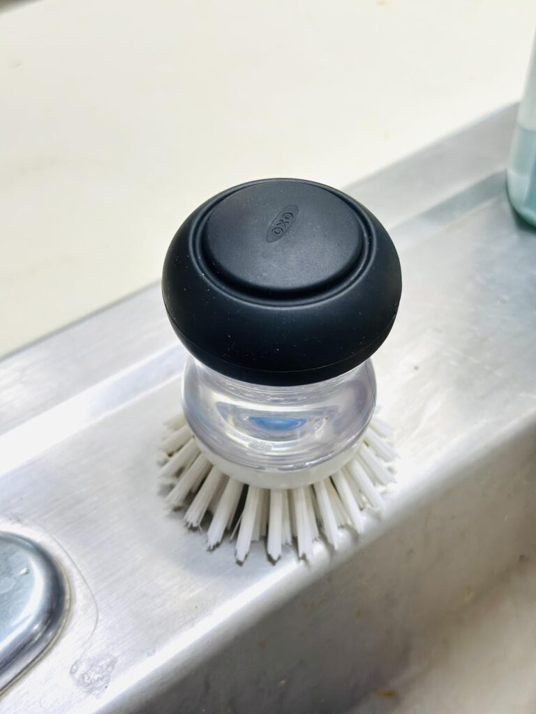 OXO Good Grips Soap Dispensing Palm Brush Storage Set Customer Review Best Dish Brush With Soap Dispenser