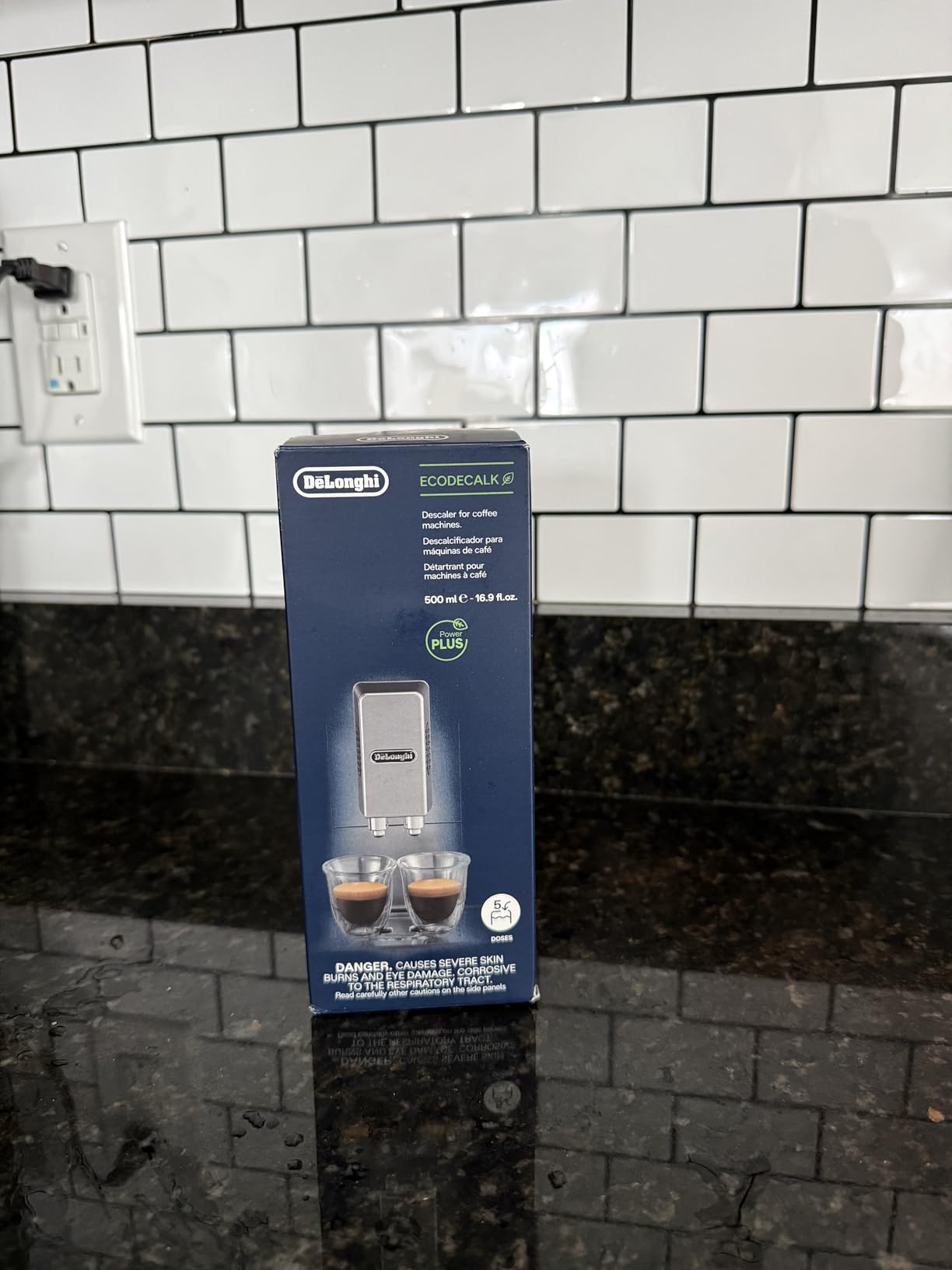 De'Longhi EcoDecalk Descaler, Universal Descaling Solution for Coffee & Espresso Machines, 16.90 oz (5 uses) - Customer Photo 2