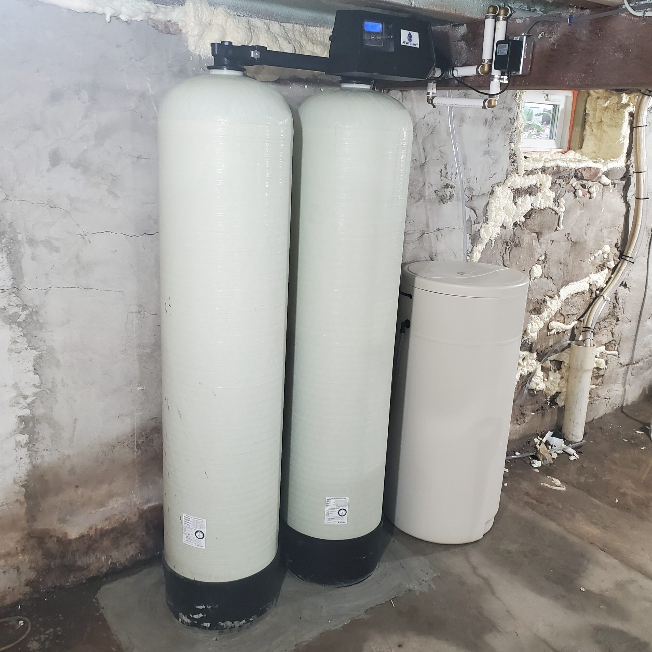 AFWFilters Fleck 9100SXT Dual tank water softener 96k, 96,000 grain with the digital 9100 sxt valve - Customer Photo 1