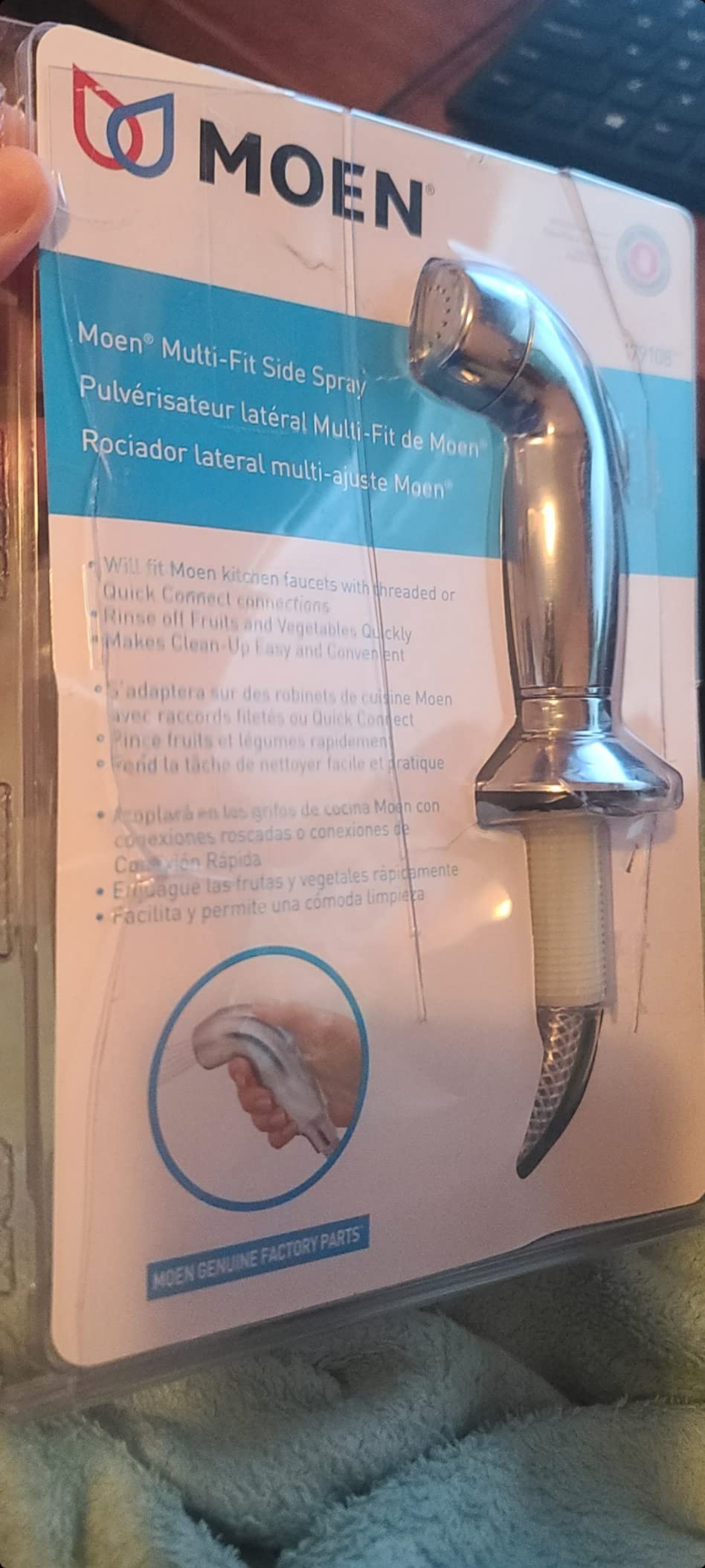 Moen Universal Chrome Kitchen Replacement Side Sprayer, for Use with Kitchen Sink Faucets, 179108 Customer Review Moen Universal Chrome Kitchen Replacement Side Sprayer, for Use with Kitchen Sink Faucets, 179108 - Customer Photo 5