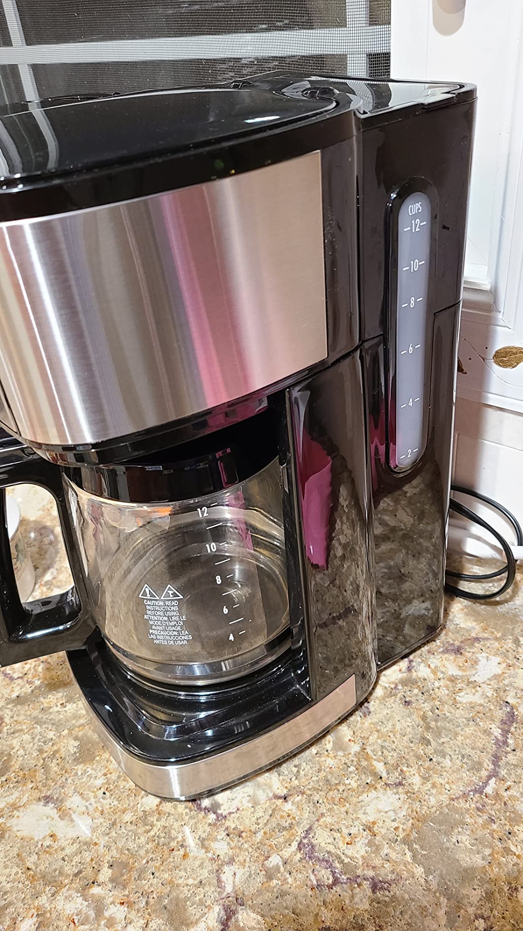 Hamilton Beach 2-Way Programmable Coffee Maker, 12 Cup Glass Carafe And Single Serve Coffee Maker, Black with Stainless Steel Accents, 49980RG Customer Review Hamilton Beach 2-Way Programmable Coffee Maker, 12 Cup Glass Carafe And Single Serve Coffee Maker, Black with Stainless Steel Accents, 49980RG - Customer Photo 2