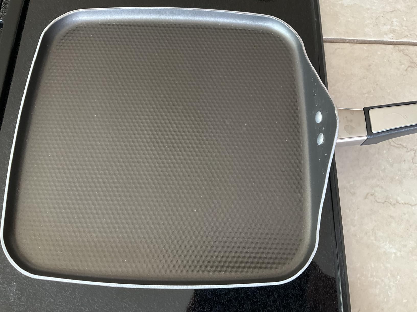 Farberware High Performance Nonstick Griddle Pan/Flat Grill, 11 Inch, Black - Customer Photo 2
