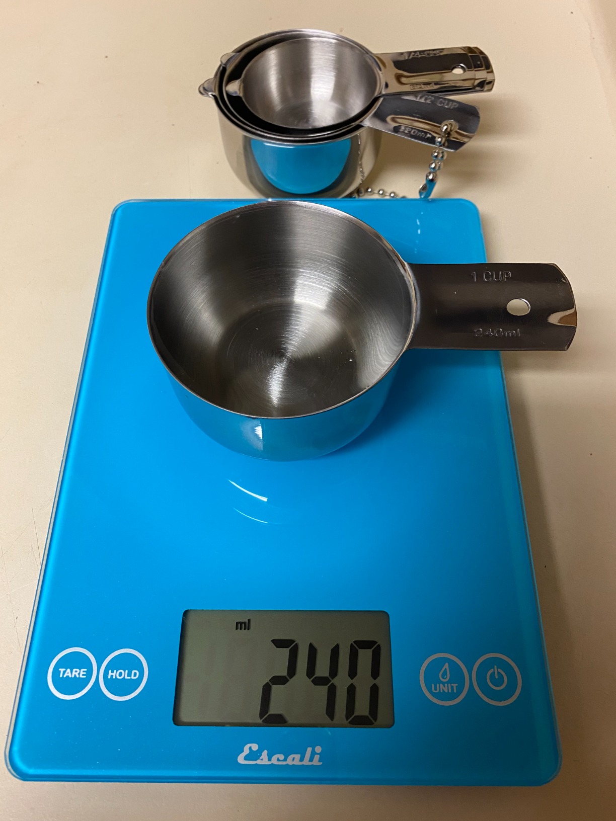 Bellemain One-Piece Stainless Steel Measuring Cups Set of 6 – Nesting Metal Measuring Cups for Kitchen – Dry & Liquid Measurements (ML & OZ), Rust-Resistant, Dishwasher Safe, Ergonomic Design Customer Review Bellemain One-Piece Stainless Steel Measuring Cups Set of 6 – Nesting Metal Measuring Cups for Kitchen – Dry & Liquid Measurements (ML & OZ), Rust-Resistant, Dishwasher Safe, Ergonomic Design - Customer Photo 2