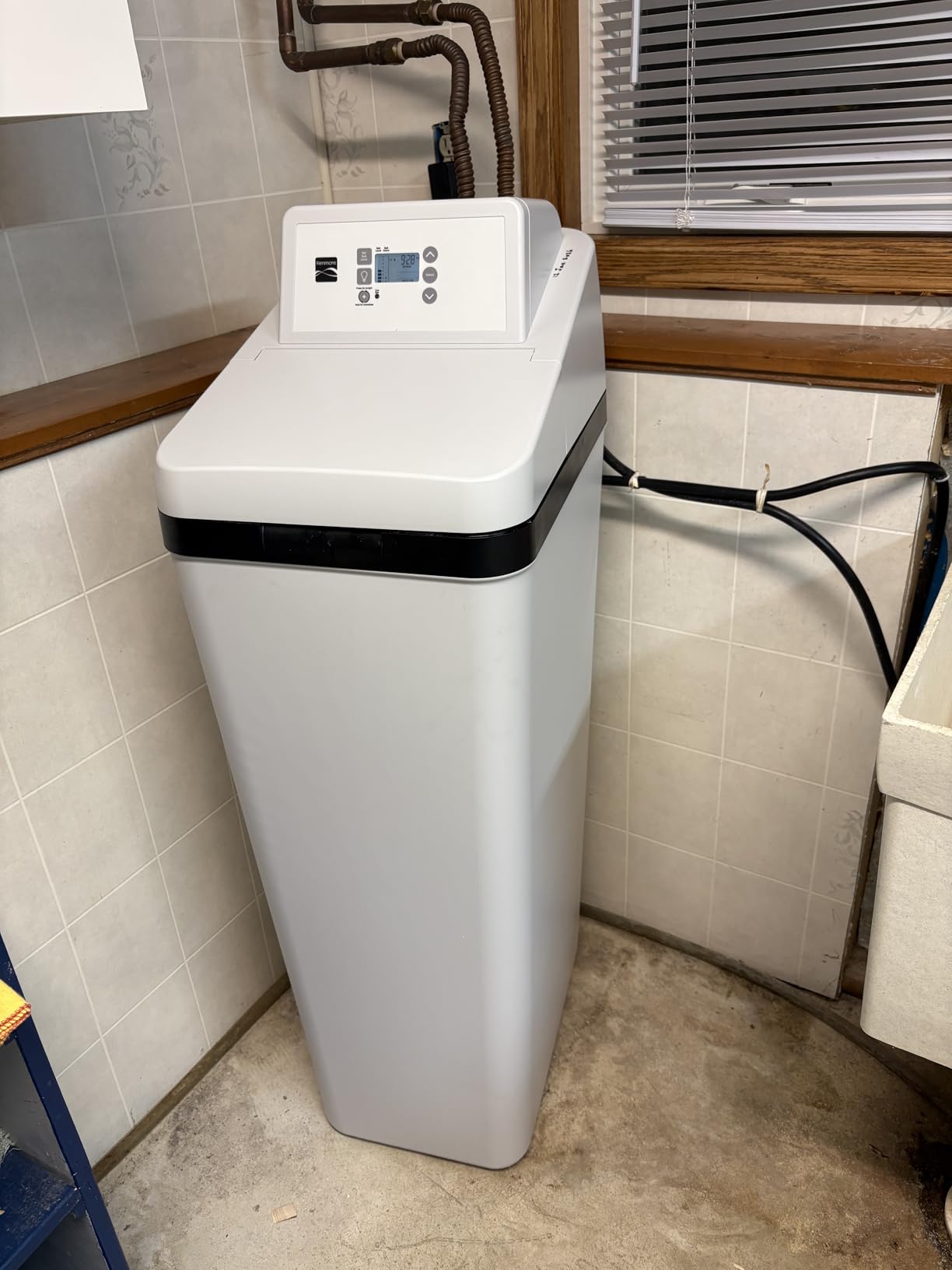 Kenmore Elite 520 Hybrid Water Softener & Whole House Filtration System – NSF-Certified 2-in-1 Softener + Filter – Great Tasting Drinking Water from Whole Home Softener Customer Review Kenmore Elite 520 Hybrid Water Softener & Whole House Filtration System – NSF-Certified 2-in-1 Softener + Filter – Great Tasting Drinking Water from Whole Home Softener - Customer Photo 1