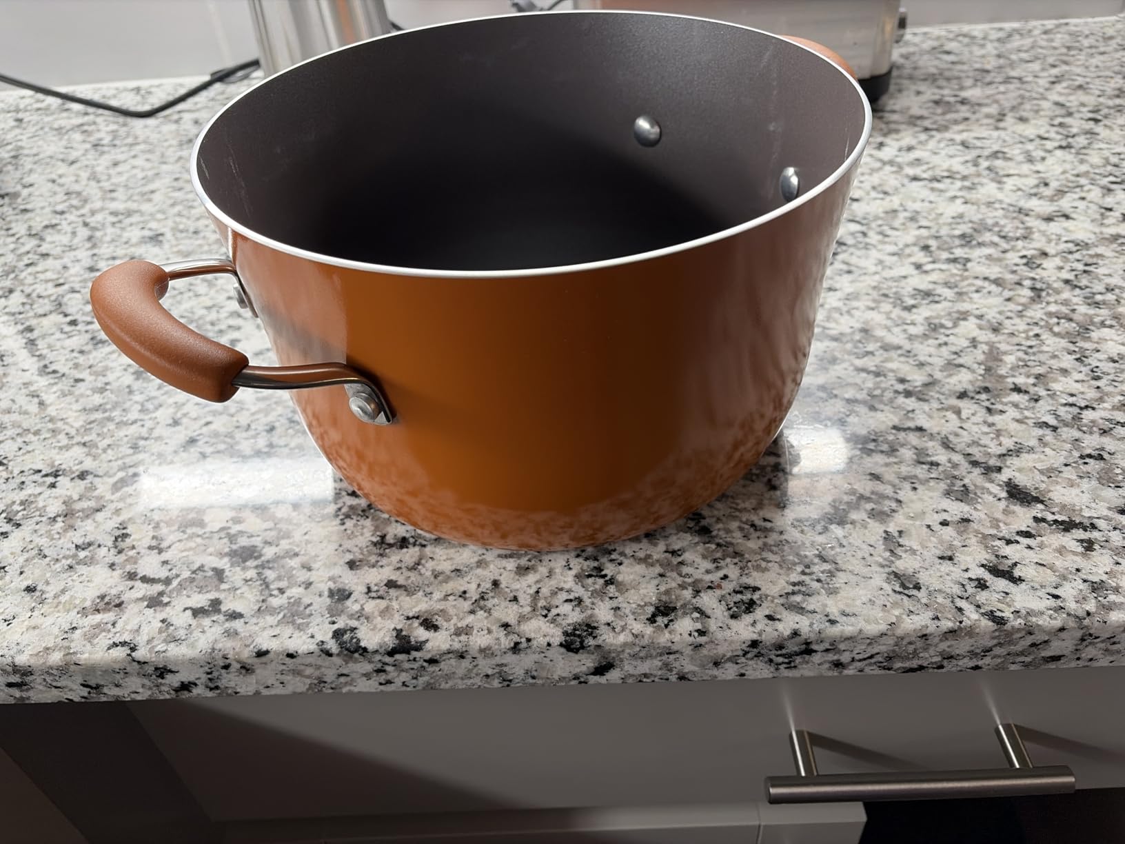 Rachael Ray Cucina Nonstick Cookware Pots and Pans Set, 12 Piece, Agave Blue Customer Review Rachael Ray Cucina Nonstick Cookware Pots and Pans Set, 12 Piece, Agave Blue - Customer Photo 1