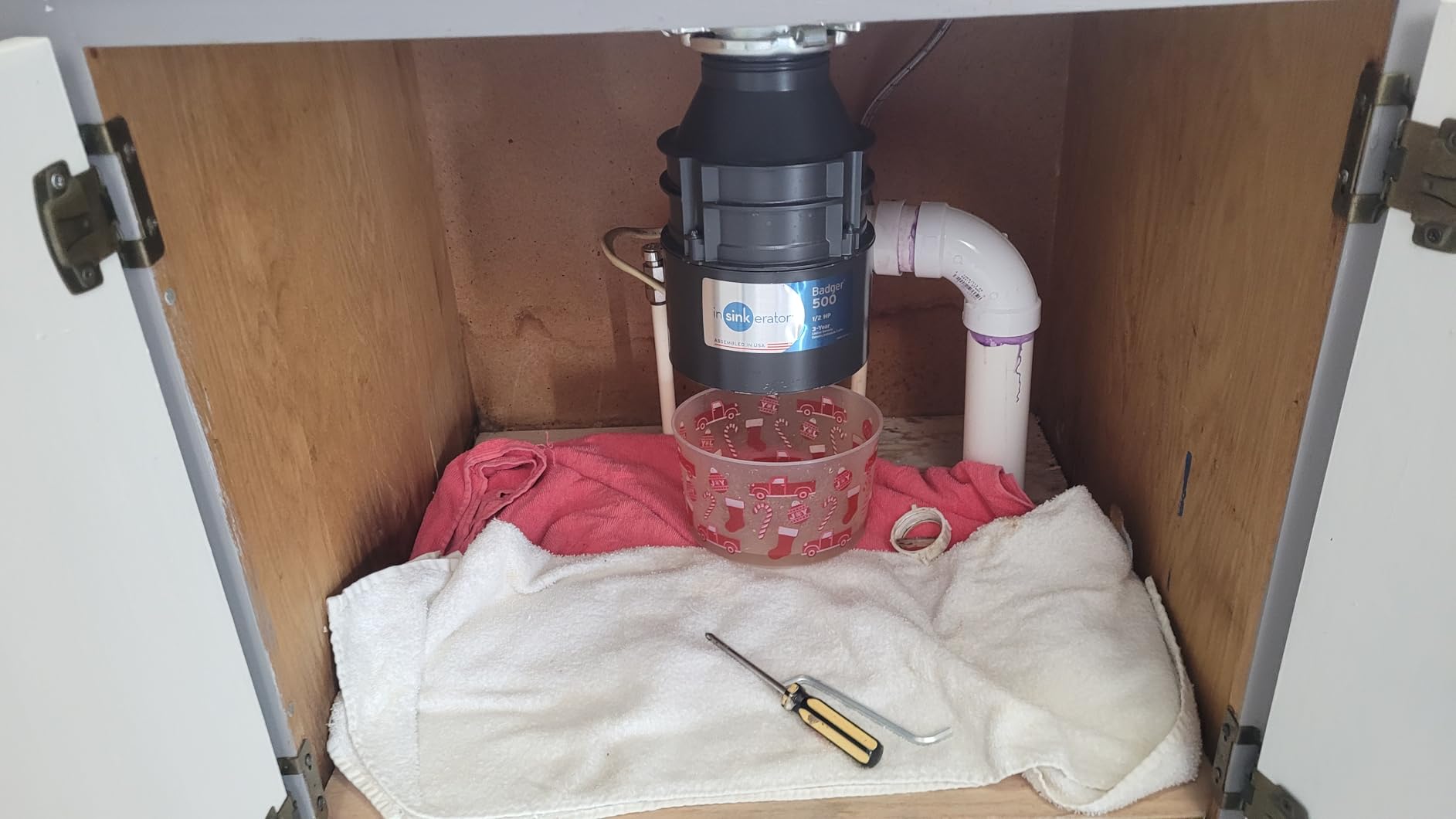 InSinkErator Badger 5 Garbage Disposal with Power Cord, Standard Series 1/2 HP Continuous Feed Food Waste Disposer - Customer Photo 2