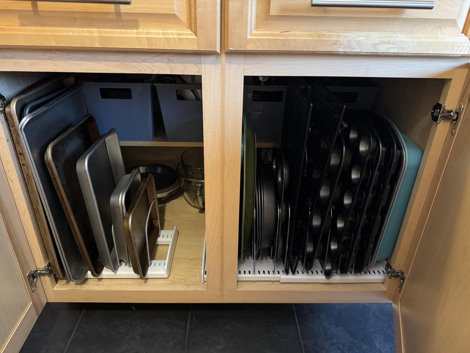 YouCopia StoreMore Bakeware Rack with Tall Steel Wires, Adjustable Pan and Lid Organizer customer photo 2